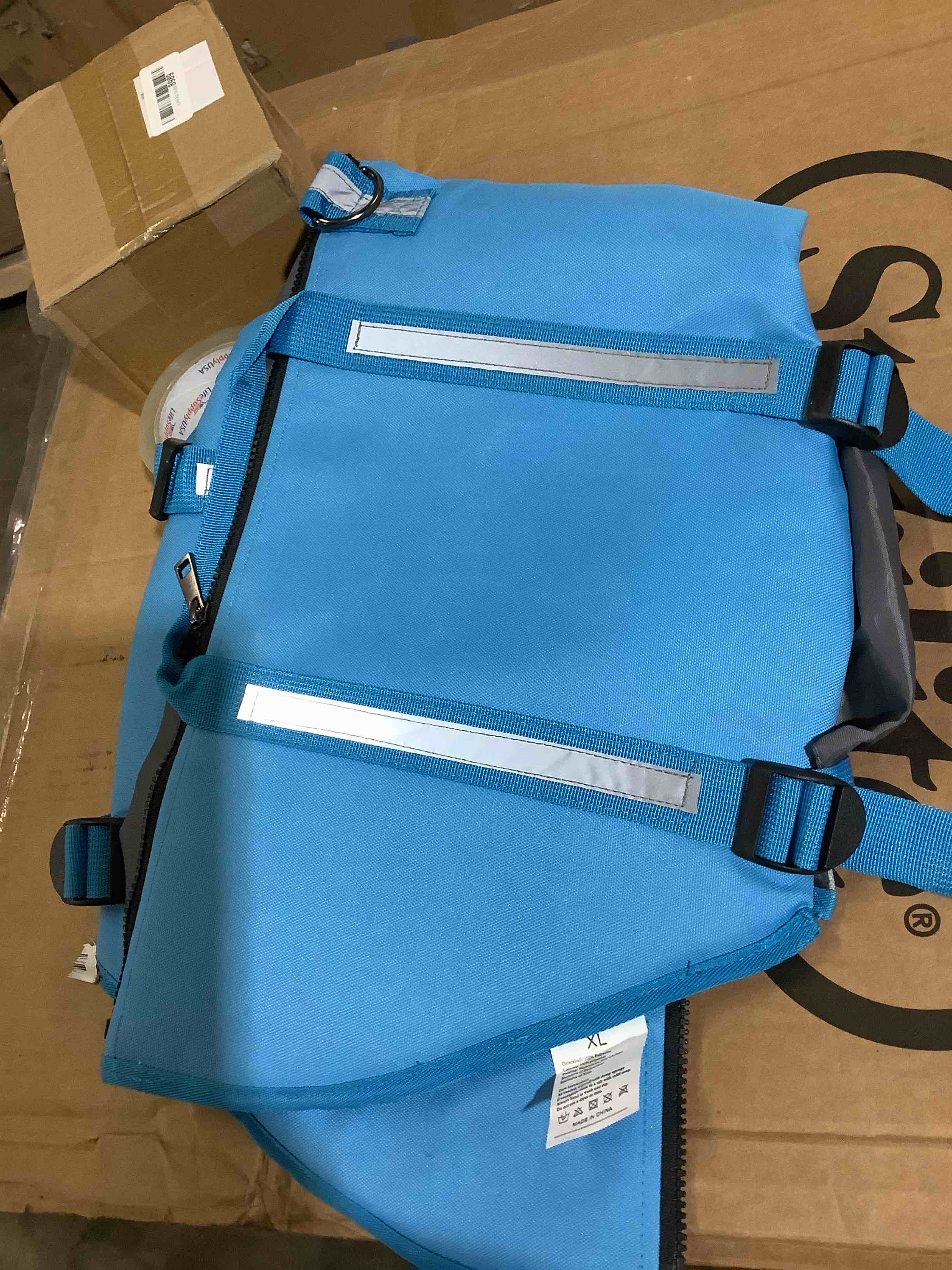 https://s3.amazonaws.com/lotting-images-prod/bidfta/PPE1809863_1752157331709.jpeg