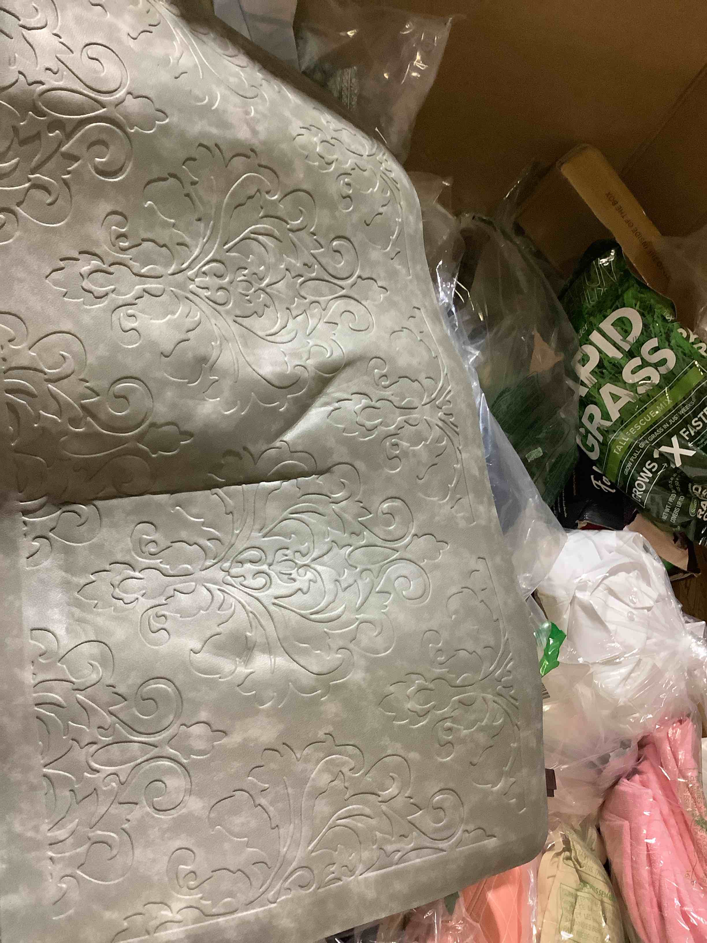 https://s3.amazonaws.com/lotting-images-prod/bidfta/PPE1809865_1752157866330.jpeg