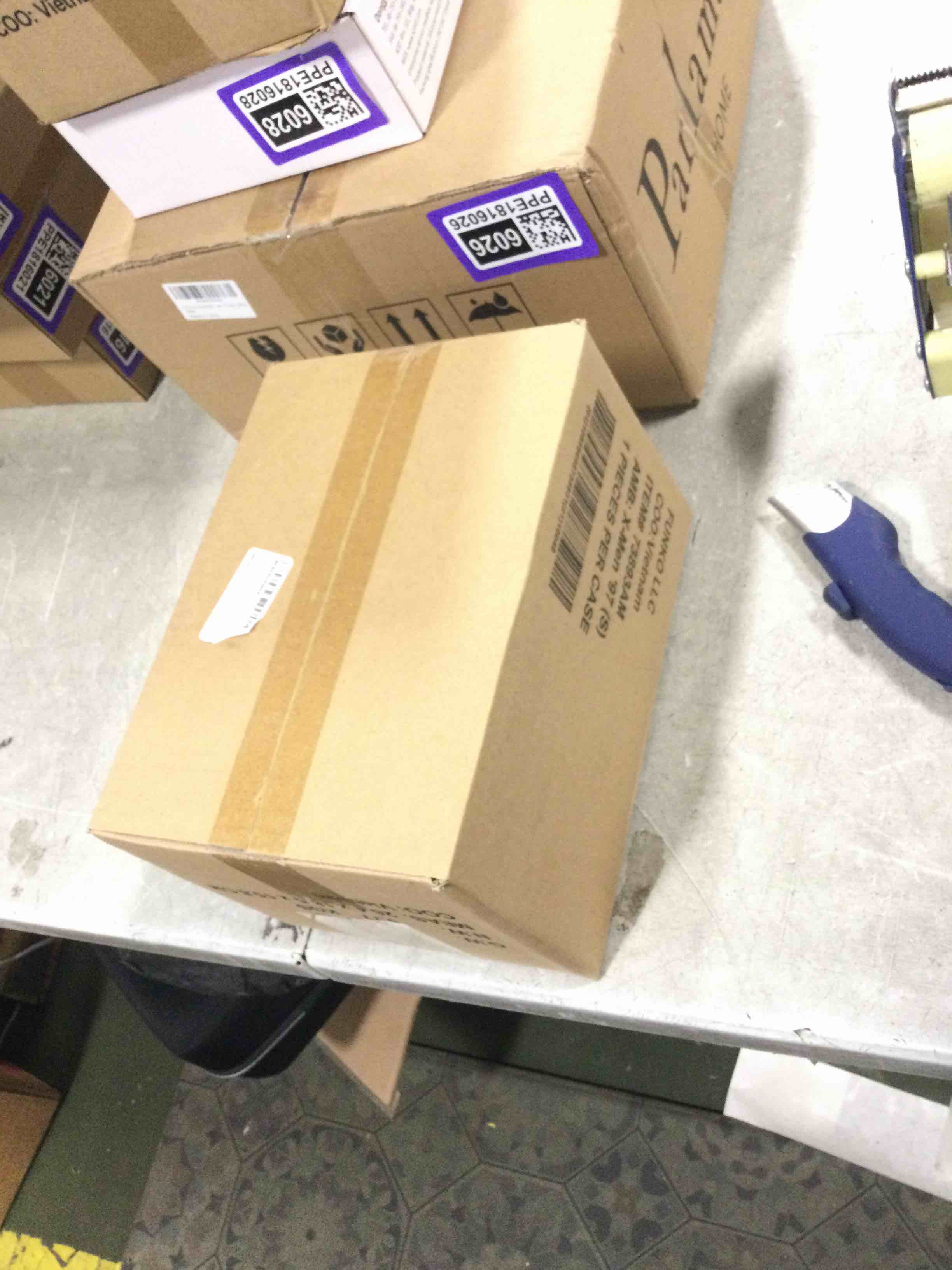 https://s3.amazonaws.com/lotting-images-prod/bidfta/PPE1816027_1732025296033.jpeg