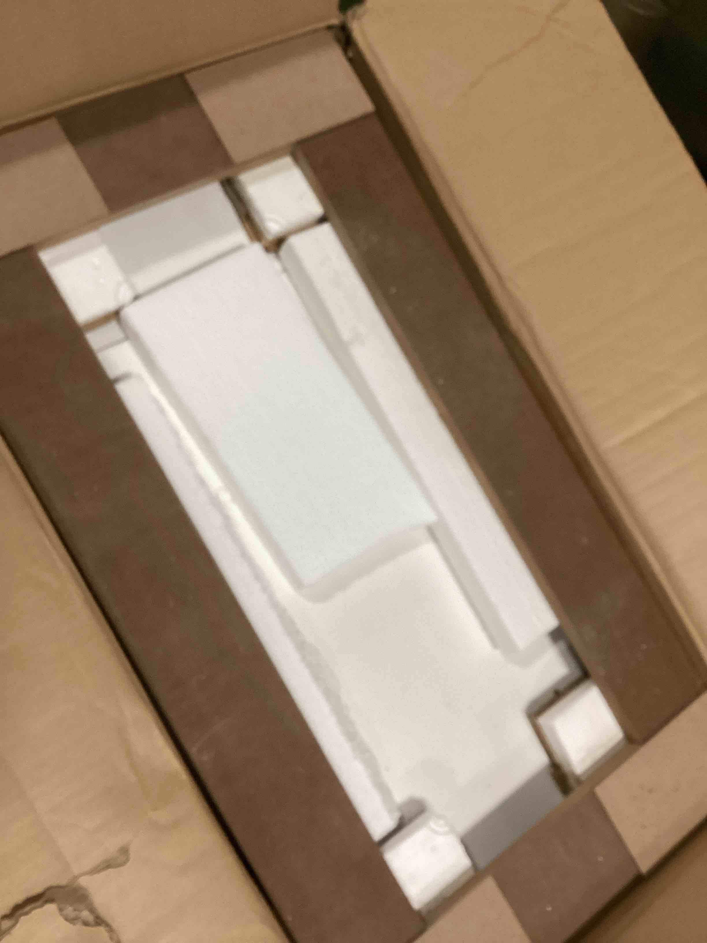 https://s3.amazonaws.com/lotting-images-prod/bidfta/PPE1819059_1732339133635.jpeg