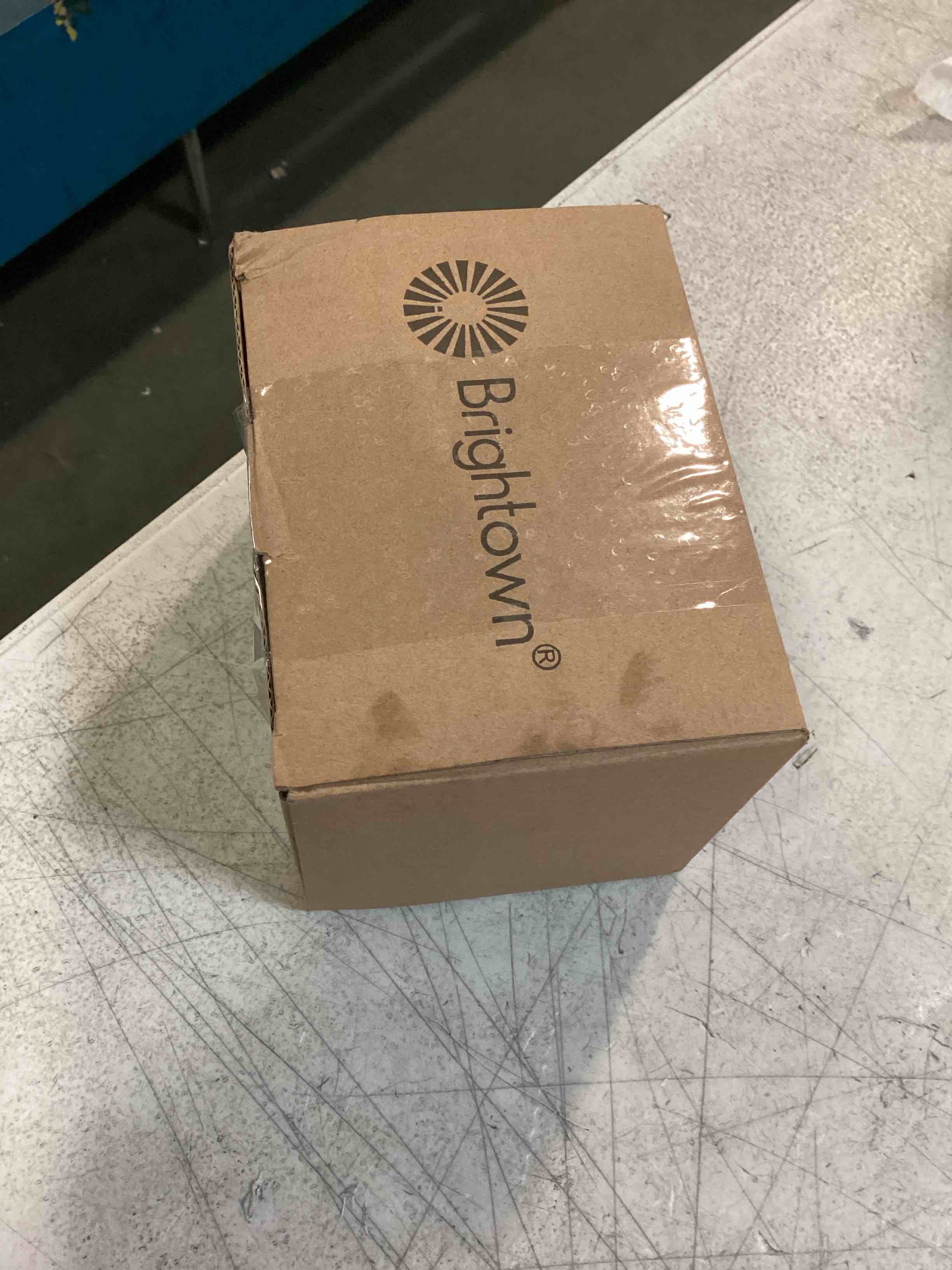 https://s3.amazonaws.com/lotting-images-prod/bidfta/PPE1819147_1732374461807.jpeg
