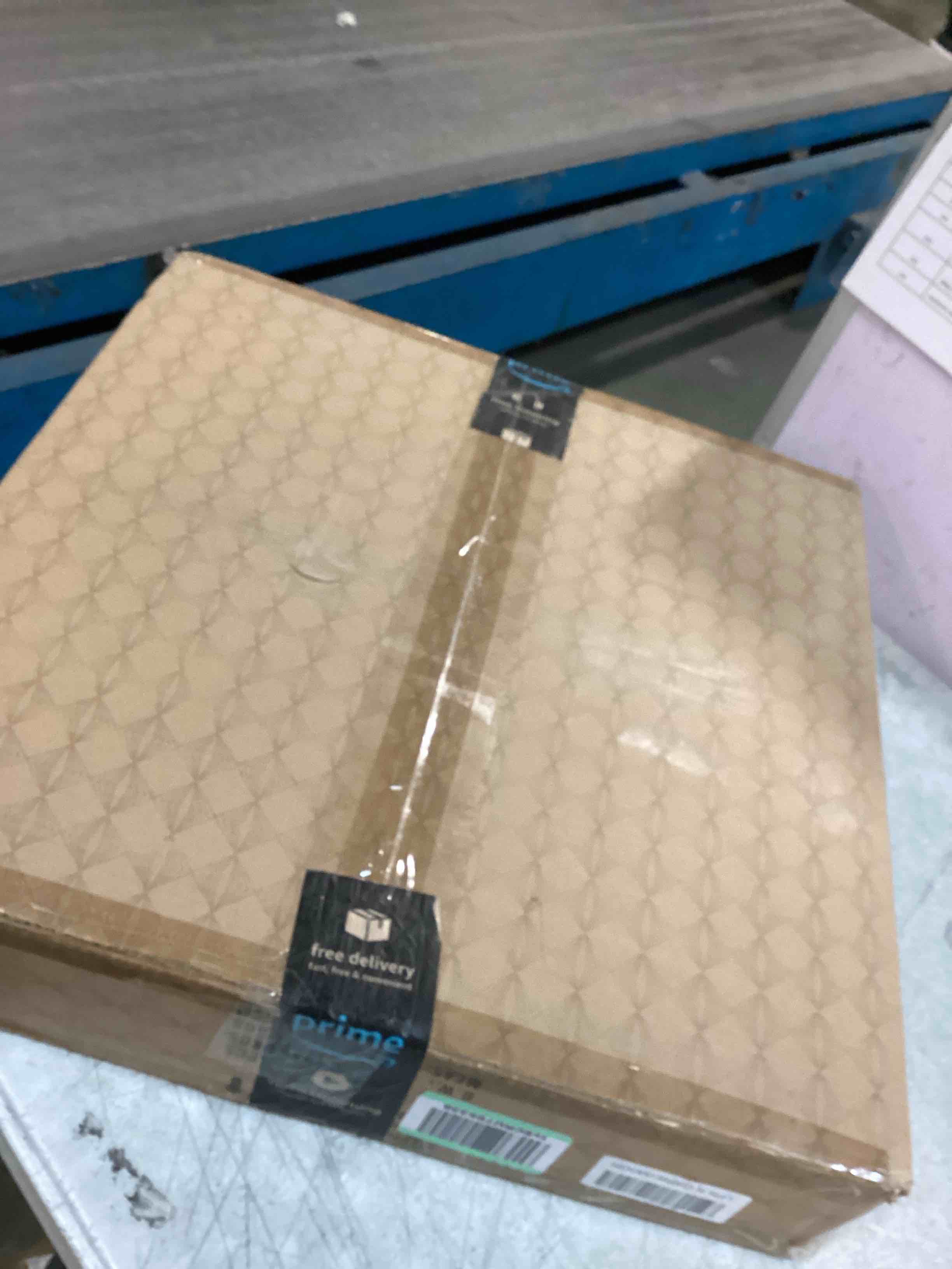 https://s3.amazonaws.com/lotting-images-prod/bidfta/PPE1819169_1732376469655.jpeg