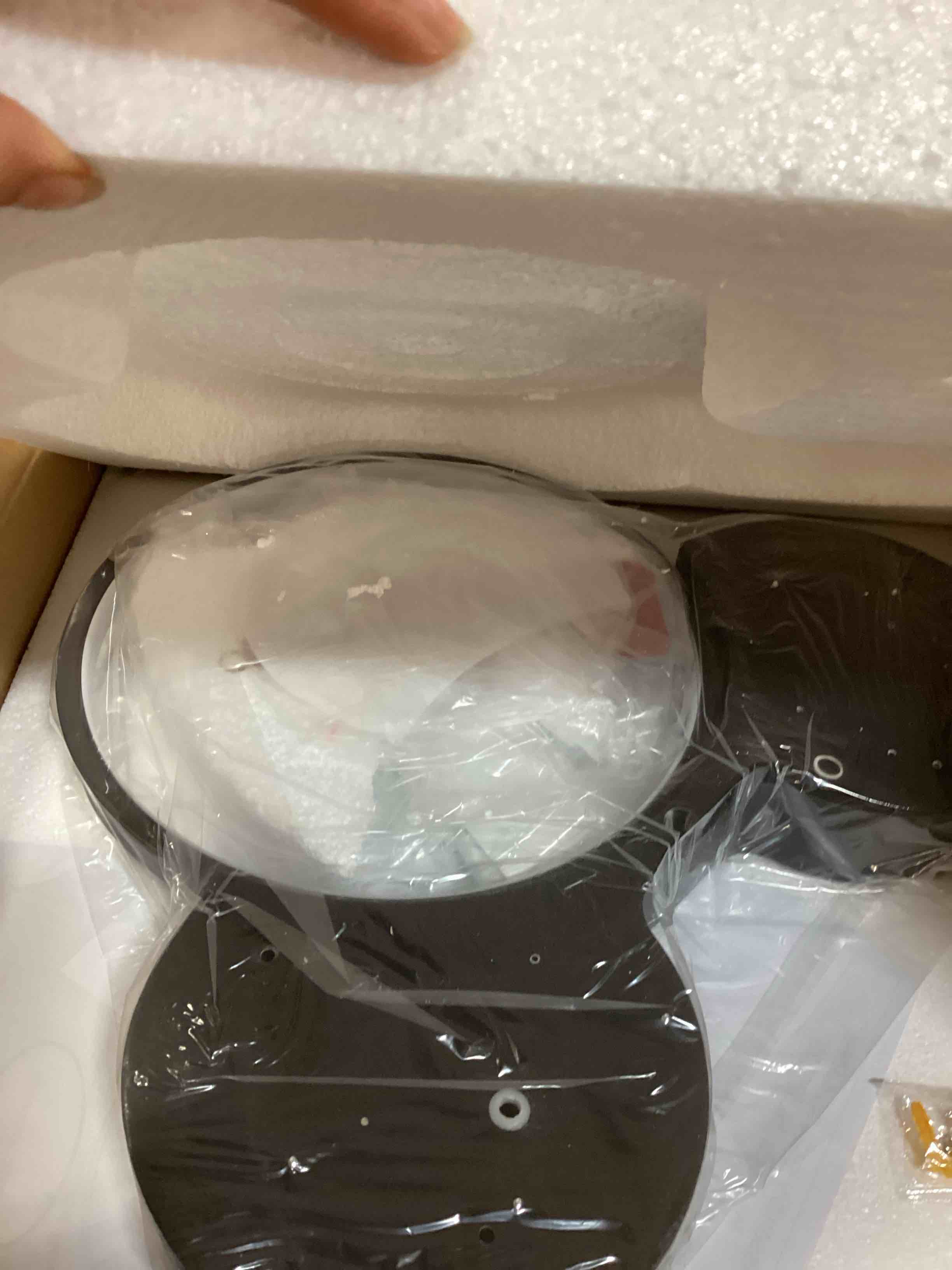 https://s3.amazonaws.com/lotting-images-prod/bidfta/PPE1819169_1732376494256.jpeg