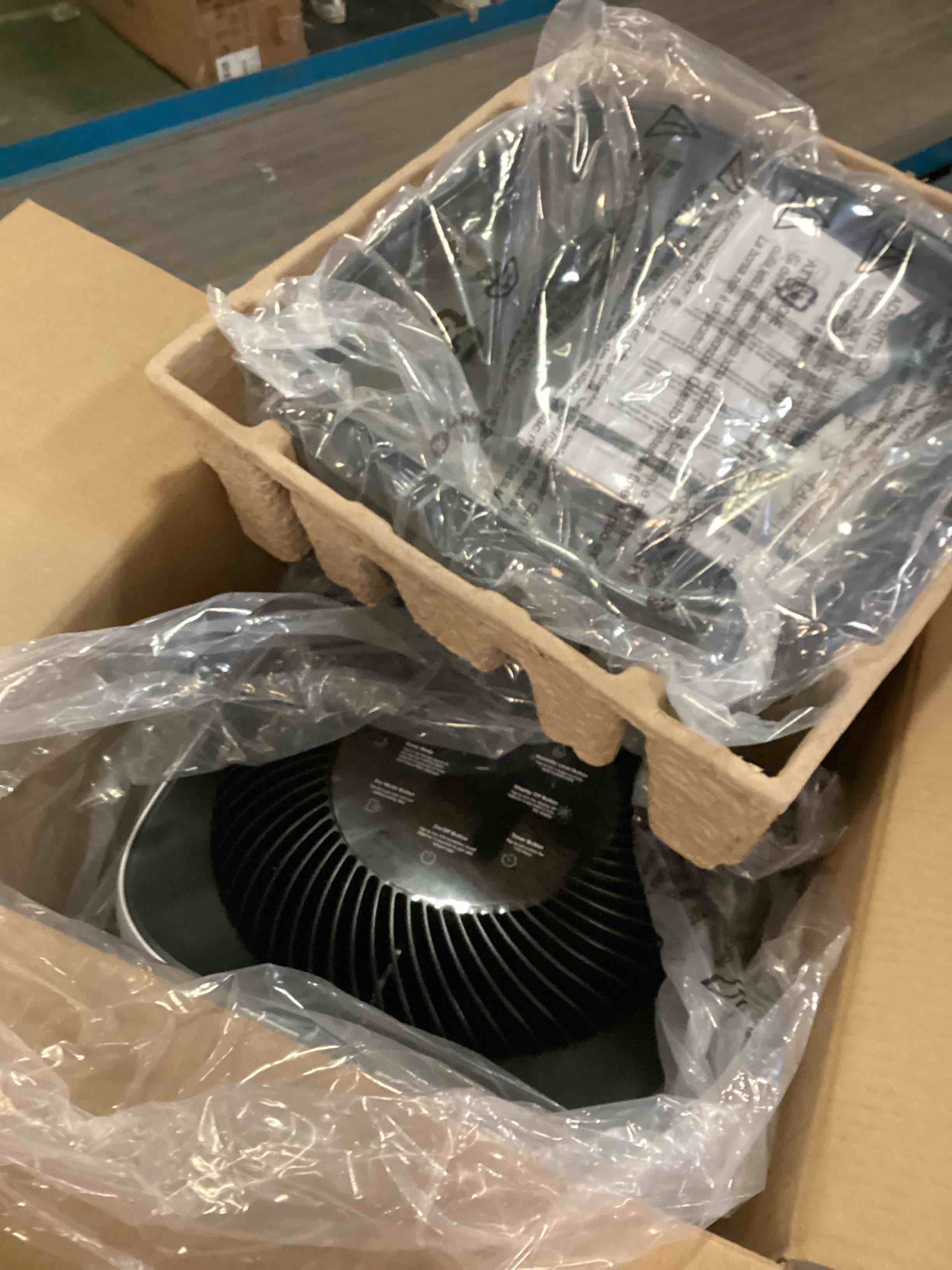 https://s3.amazonaws.com/lotting-images-prod/bidfta/PPE1819663_1732653835111.jpeg
