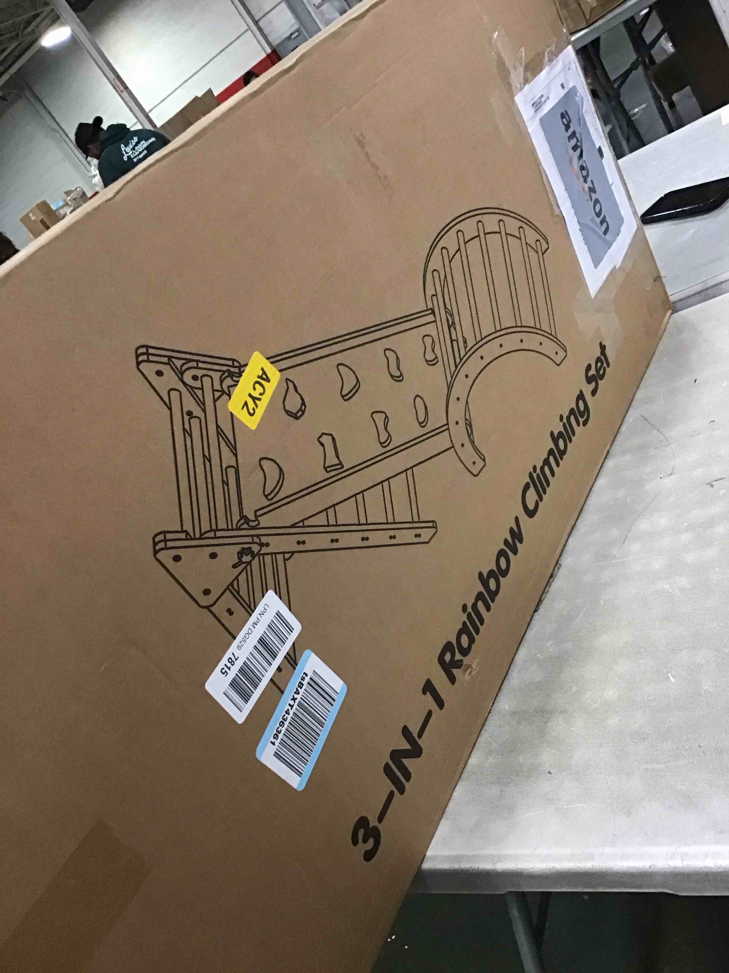 https://s3.amazonaws.com/lotting-images-prod/bidfta/PPE1819863_1732733742484.jpeg