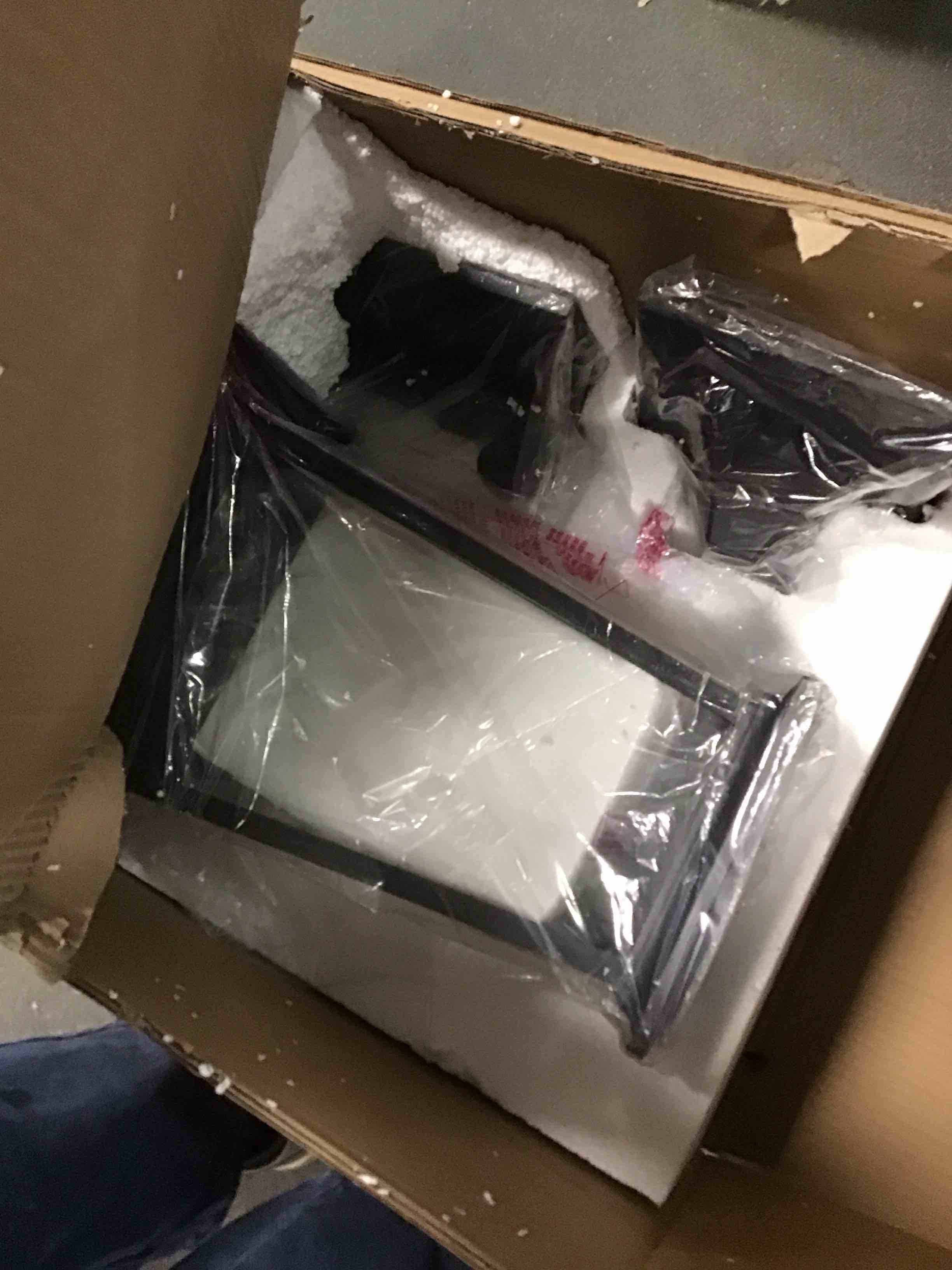 https://s3.amazonaws.com/lotting-images-prod/bidfta/PPE1820127_1732906357306.jpeg