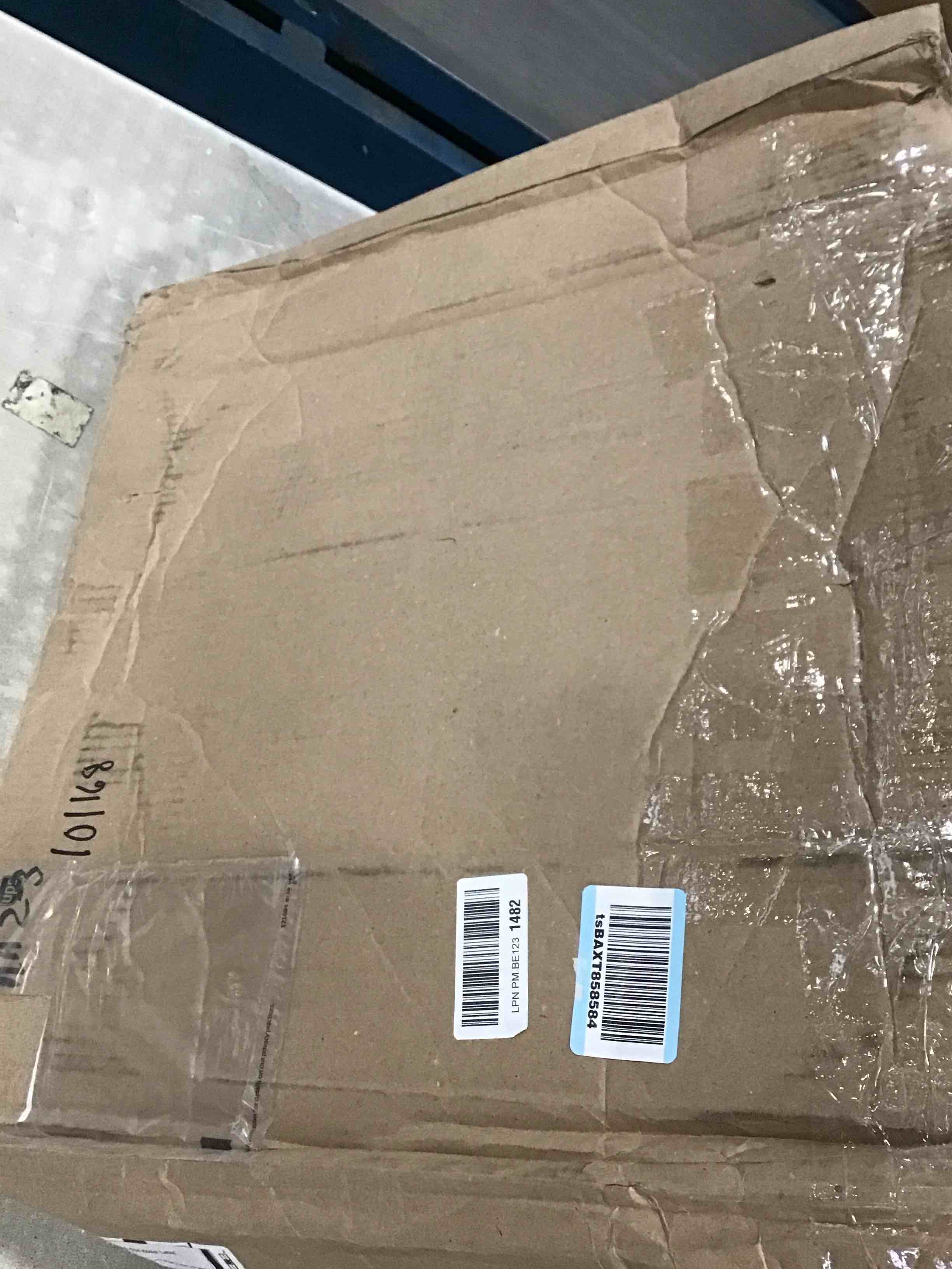 https://s3.amazonaws.com/lotting-images-prod/bidfta/PPE1820133_1732907630363.jpeg