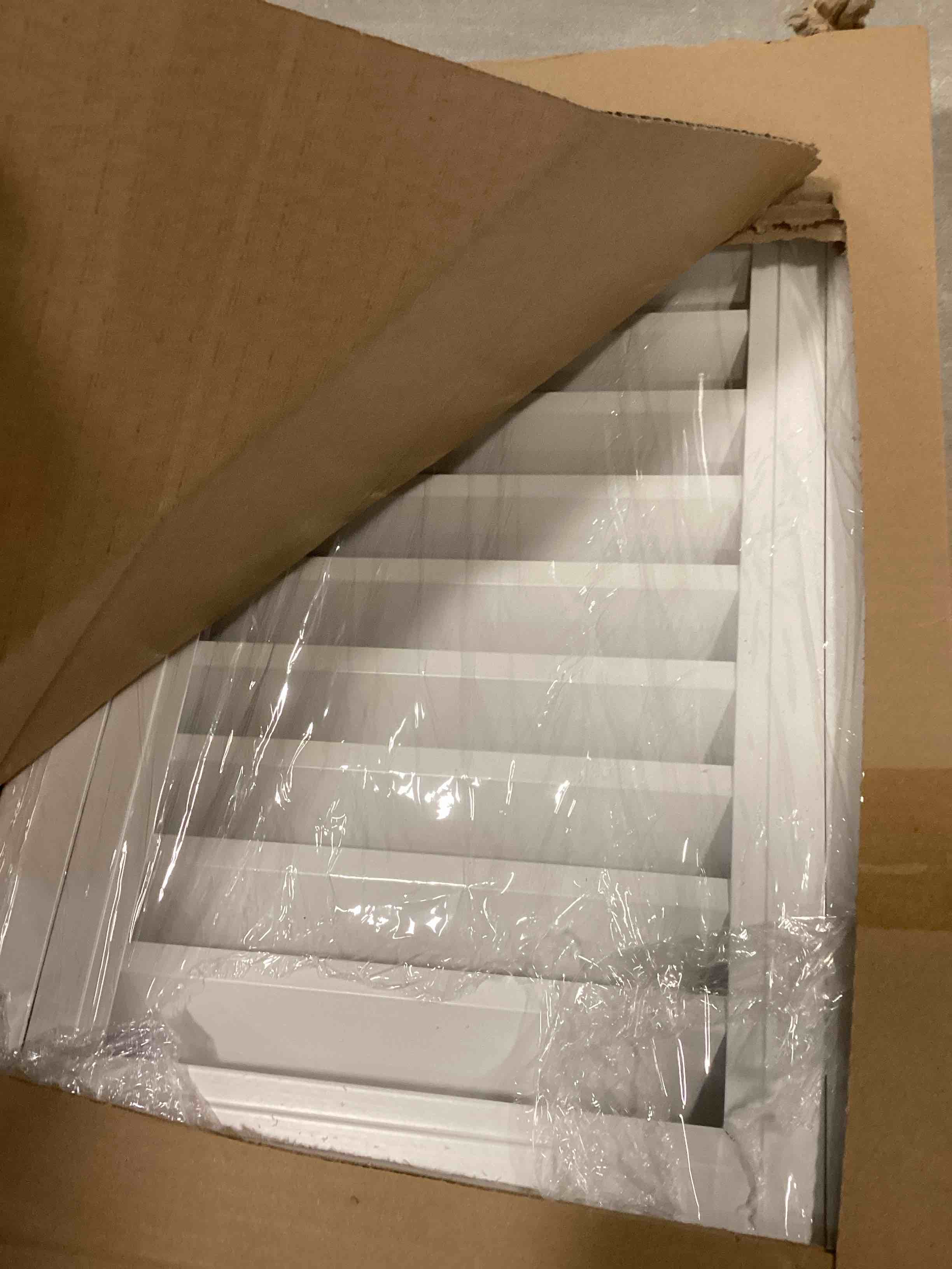 https://s3.amazonaws.com/lotting-images-prod/bidfta/PPE1820267_1733155711809.jpeg