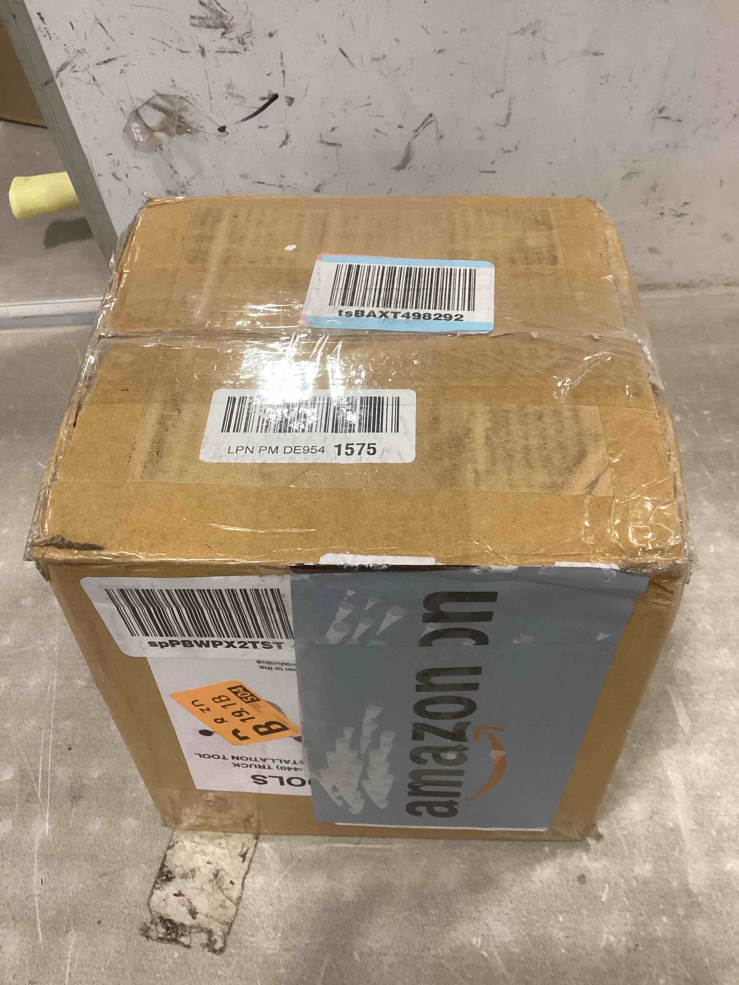 https://s3.amazonaws.com/lotting-images-prod/bidfta/PPE1820276_1733156742365.jpeg