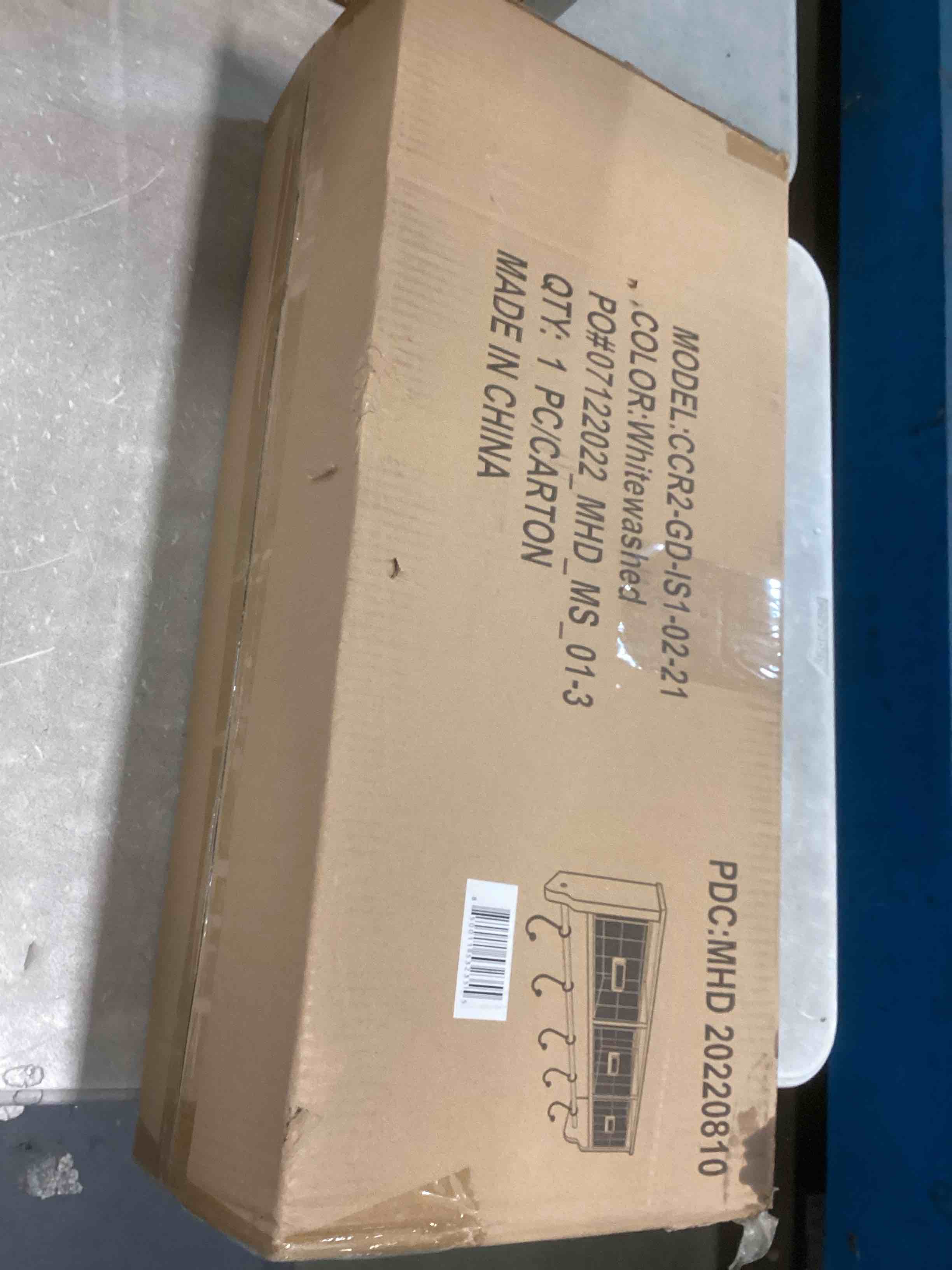 https://s3.amazonaws.com/lotting-images-prod/bidfta/PPE1820610_1733251257007.jpeg