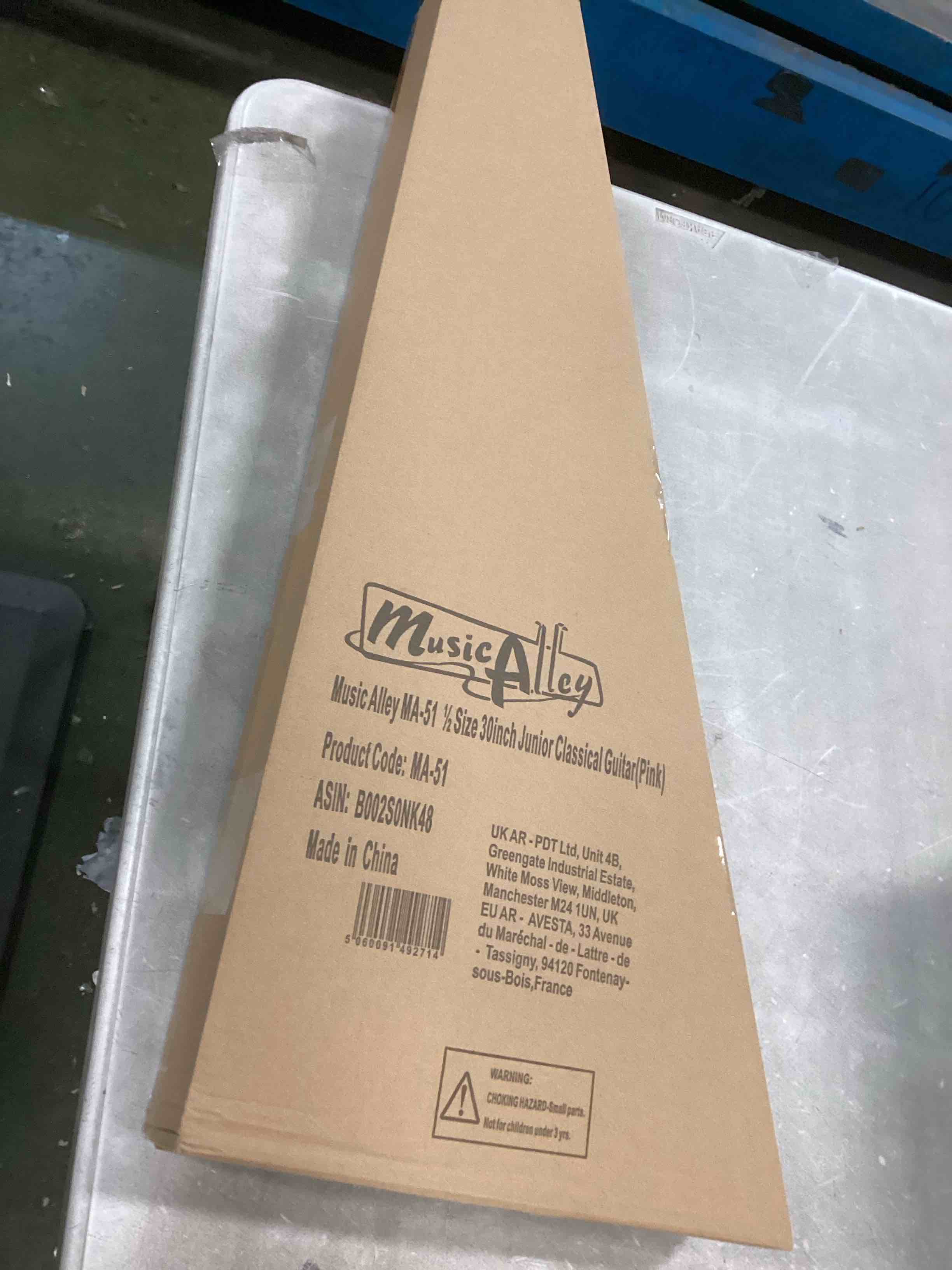 https://s3.amazonaws.com/lotting-images-prod/bidfta/PPE1821843_1733846566872.jpeg
