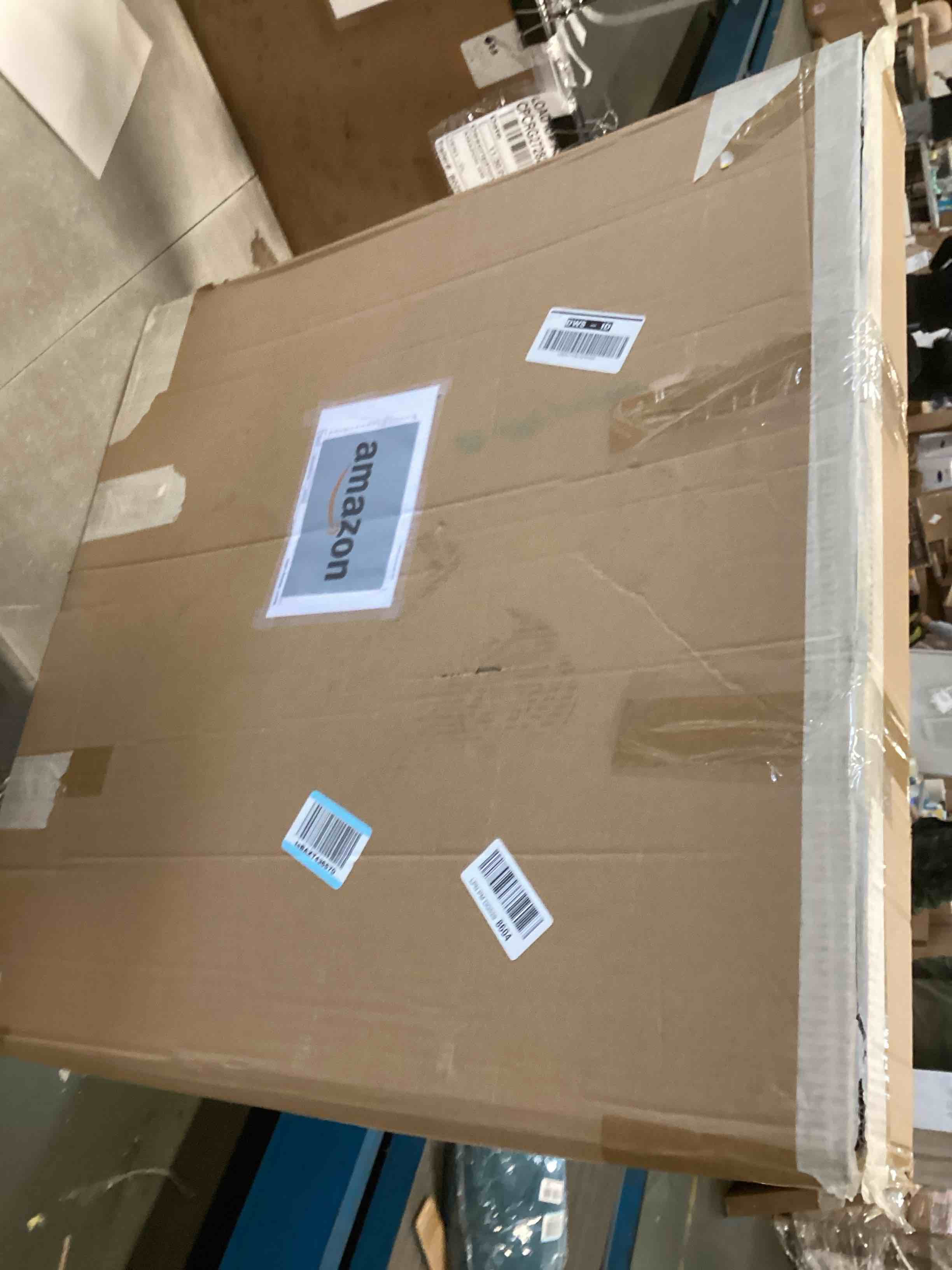 https://s3.amazonaws.com/lotting-images-prod/bidfta/PPE1822367_1733154786151.jpeg