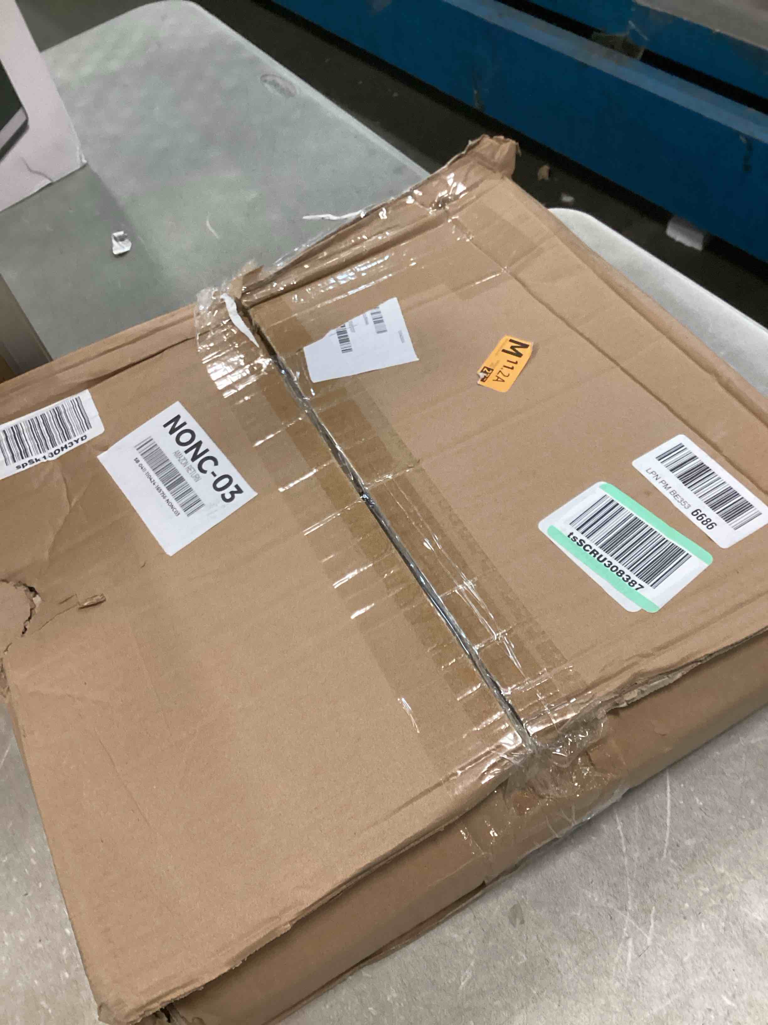 https://s3.amazonaws.com/lotting-images-prod/bidfta/PPE1822431_1733164987496.jpeg