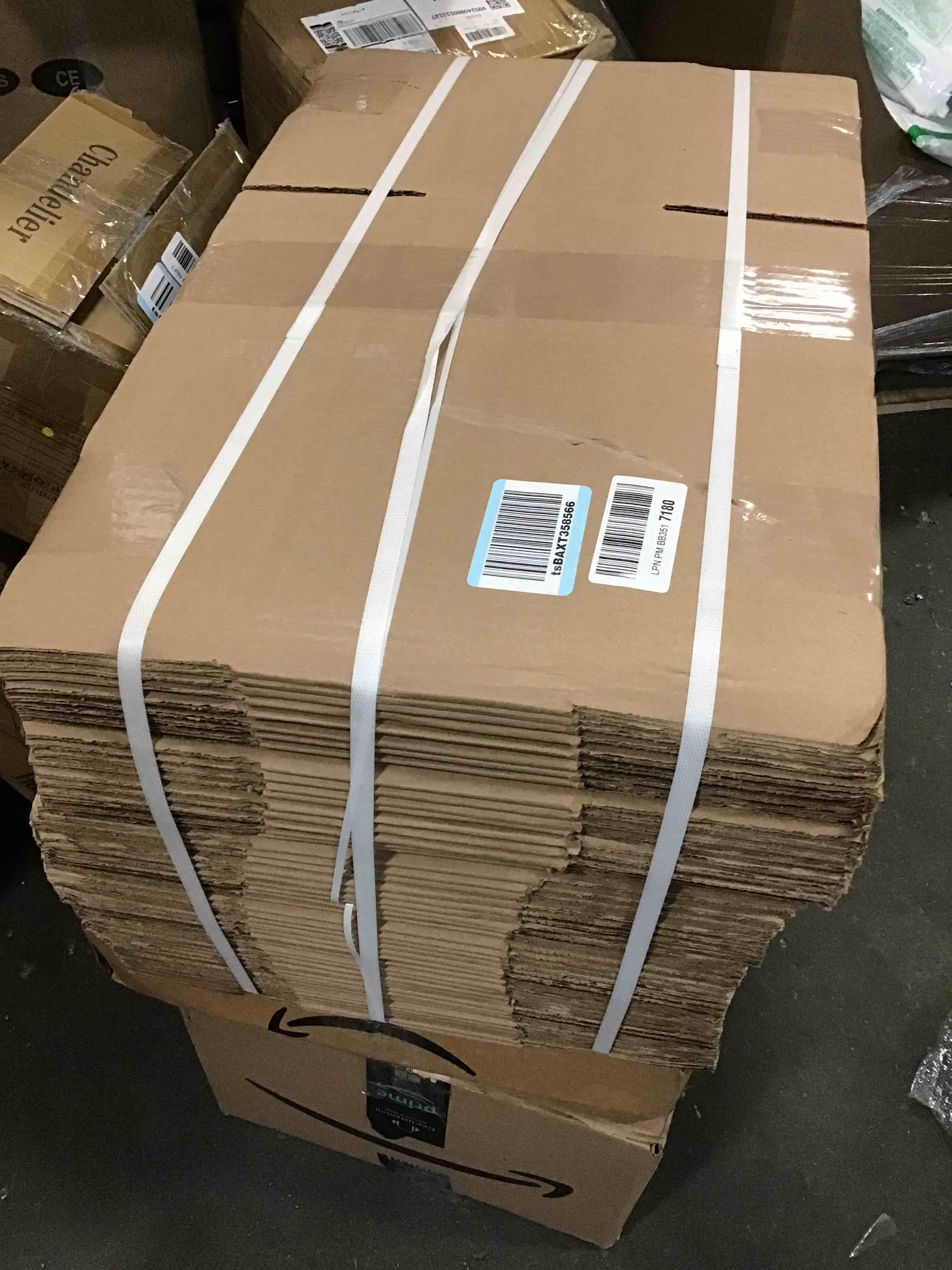 https://s3.amazonaws.com/lotting-images-prod/bidfta/PPE1822561_1733187892028.jpeg