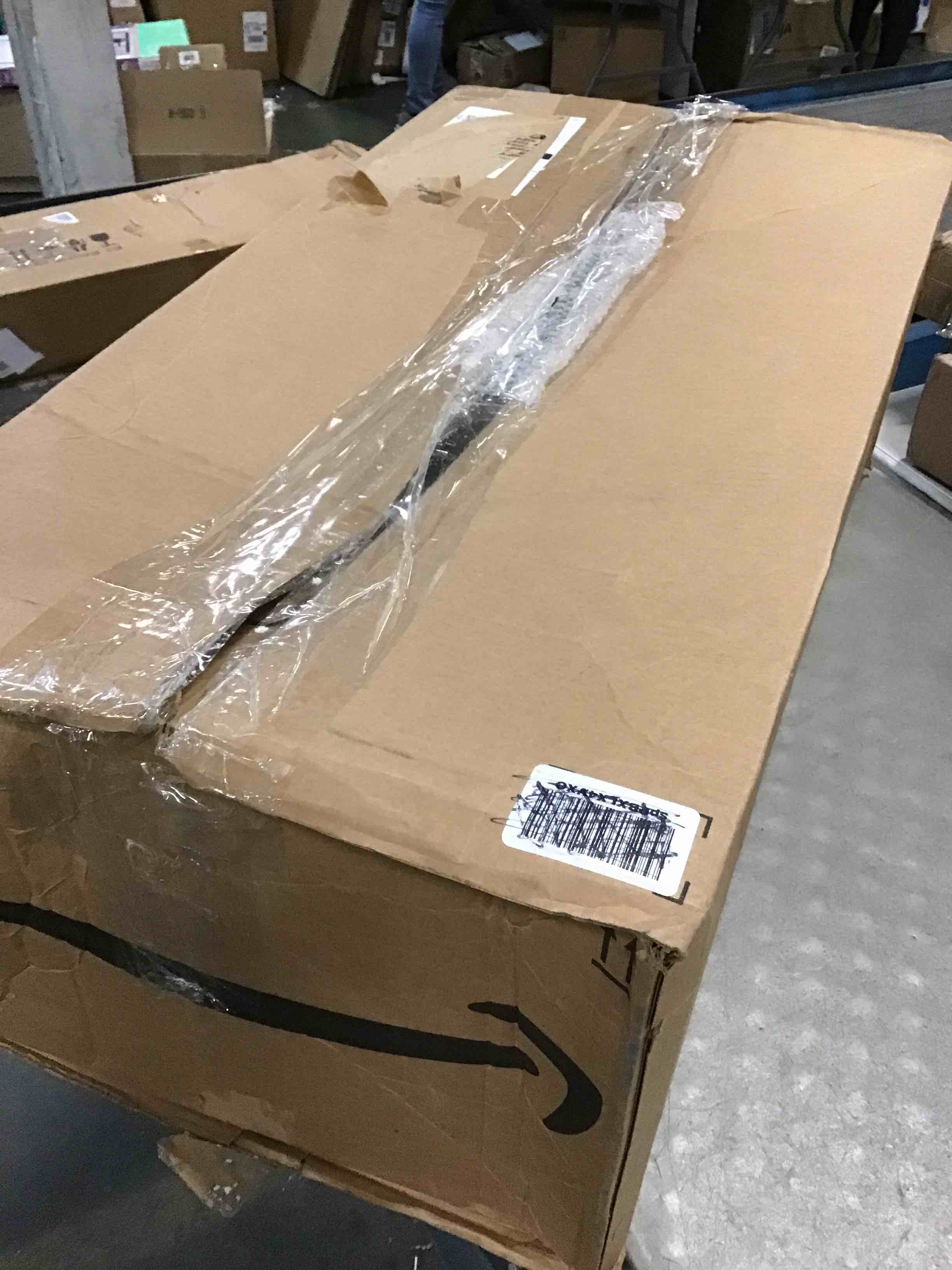 https://s3.amazonaws.com/lotting-images-prod/bidfta/PPE1823119_1733973560792.jpeg
