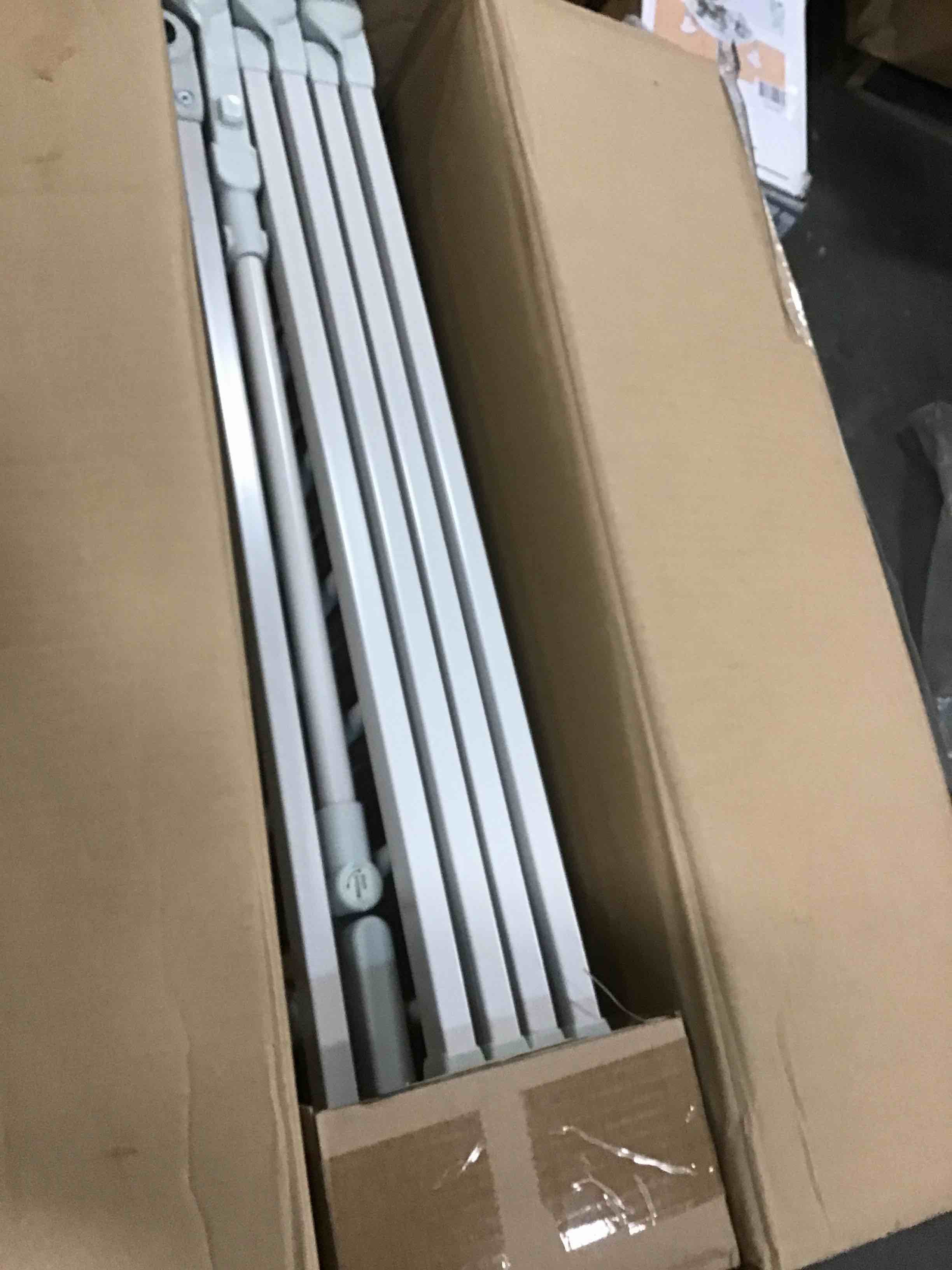 https://s3.amazonaws.com/lotting-images-prod/bidfta/PPE1823209_1734044865716.jpeg