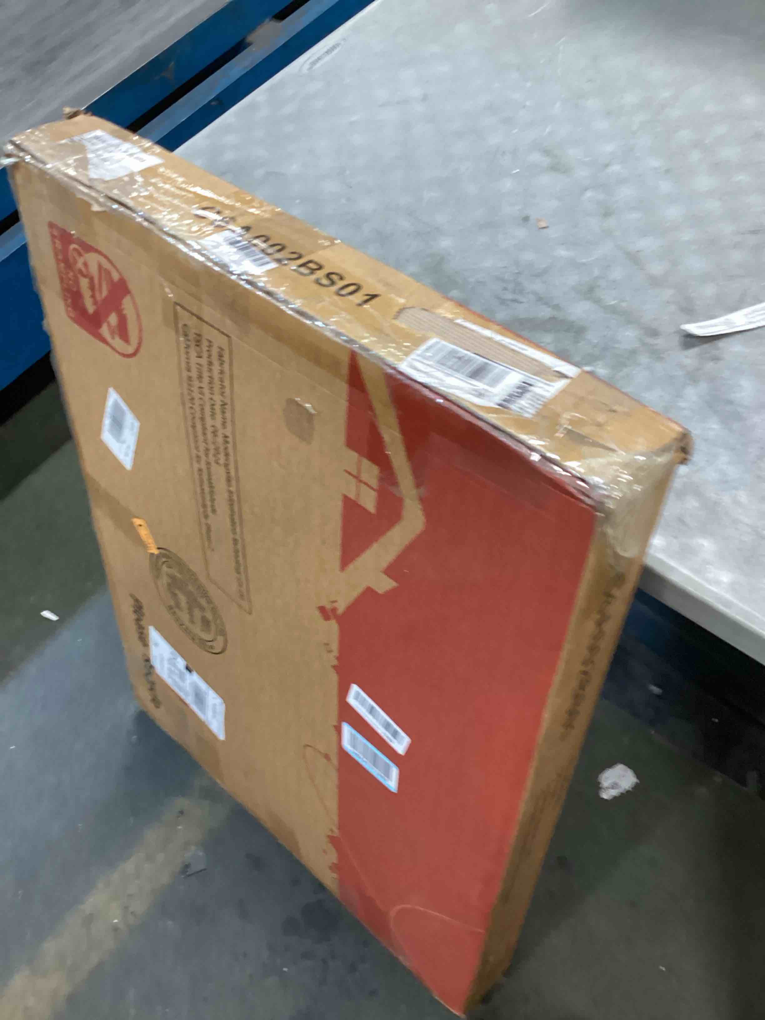 https://s3.amazonaws.com/lotting-images-prod/bidfta/PPE1823513_1734351560011.jpeg