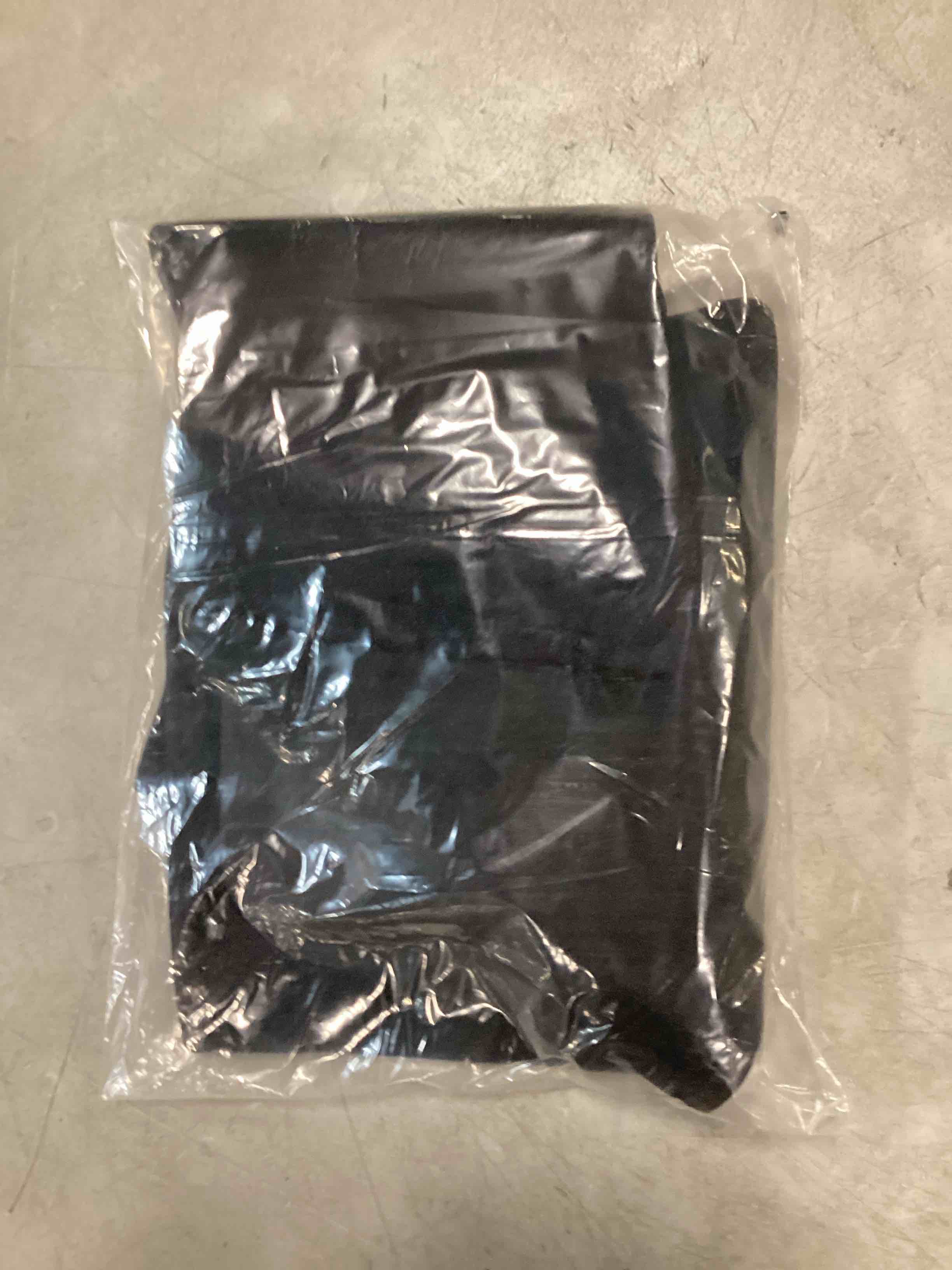 https://s3.amazonaws.com/lotting-images-prod/bidfta/PPE1823722_1734378175082.jpeg
