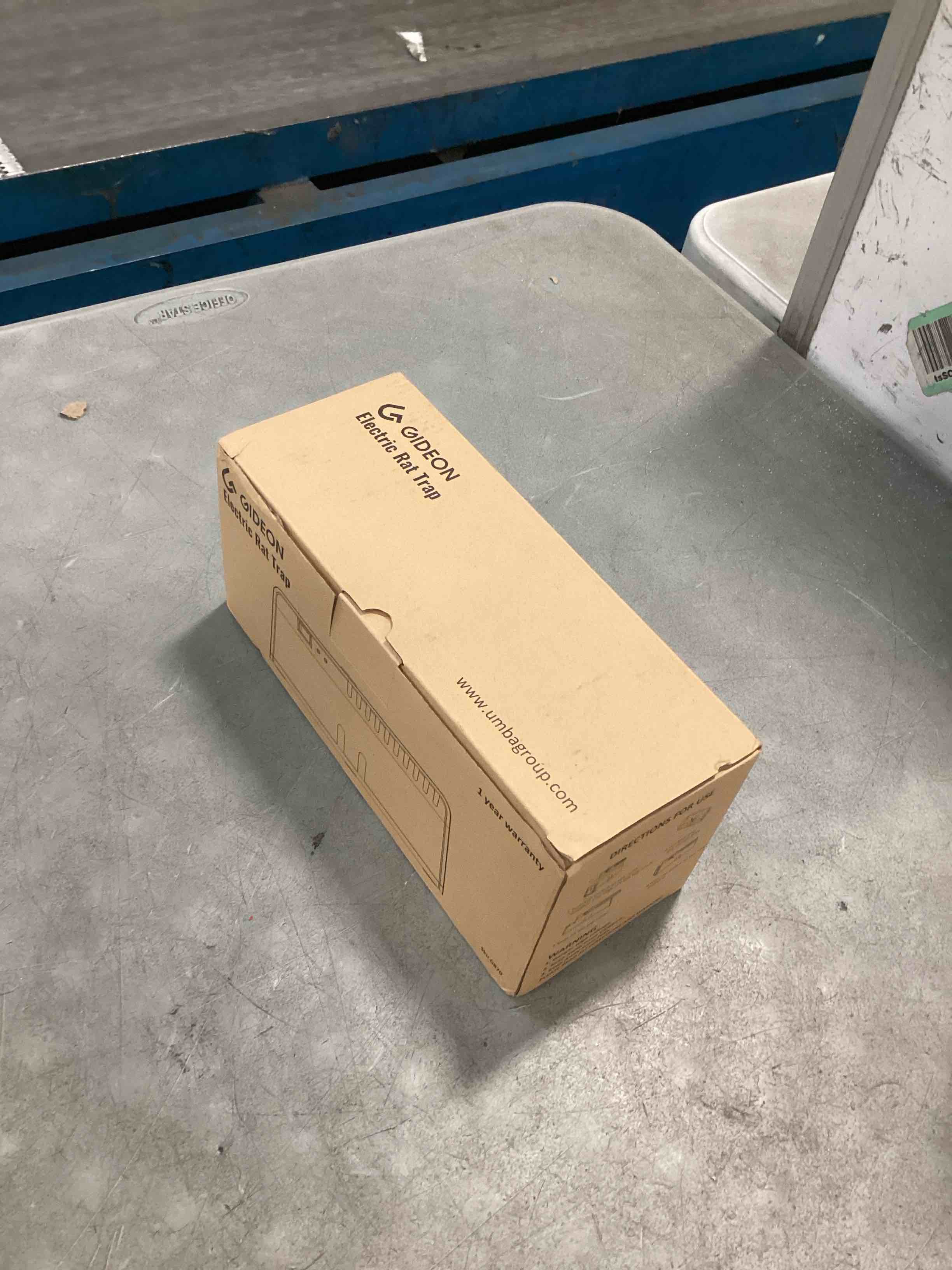 https://s3.amazonaws.com/lotting-images-prod/bidfta/PPE1823756_1734380555140.jpeg