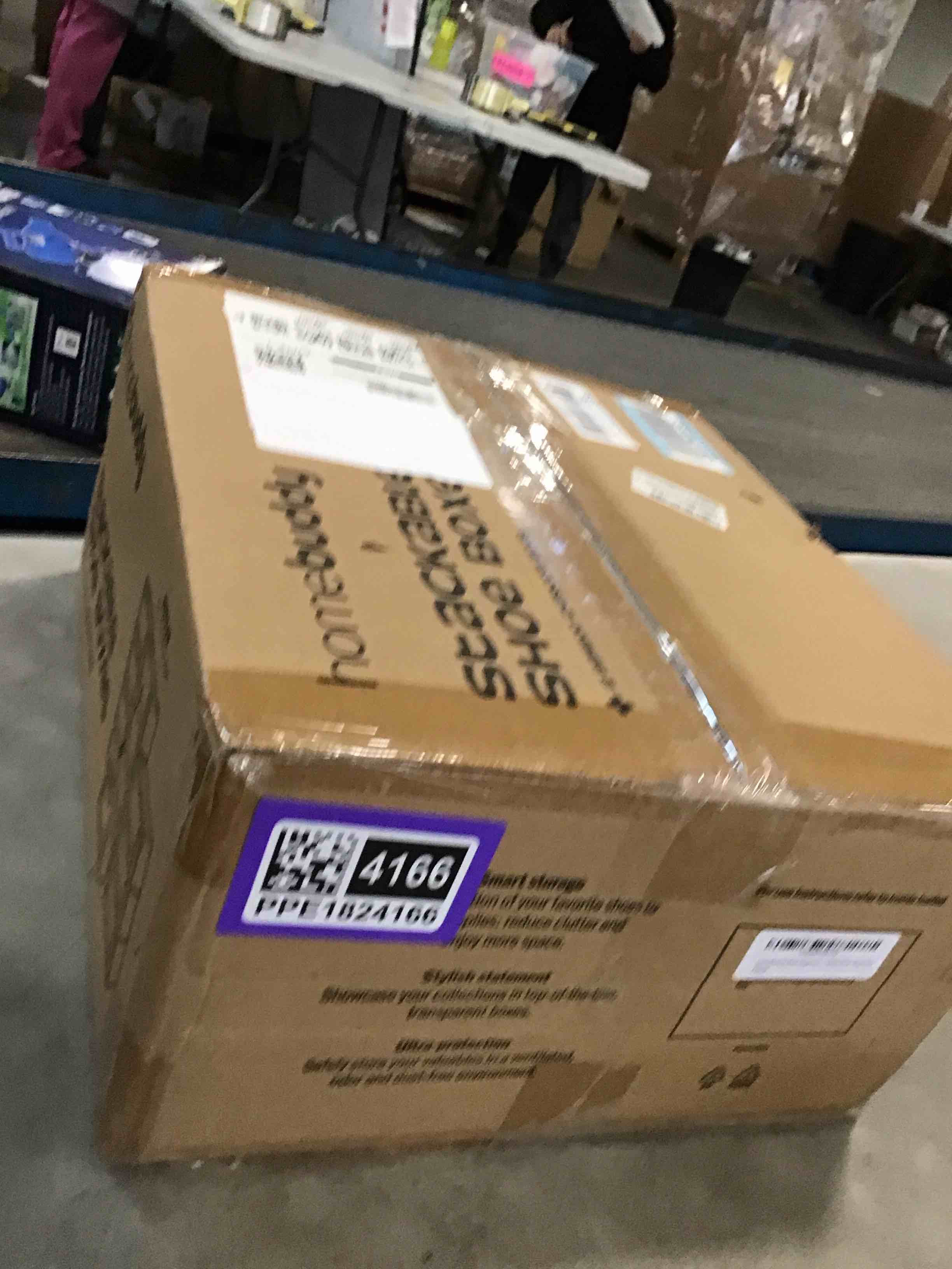 https://s3.amazonaws.com/lotting-images-prod/bidfta/PPE1824166_1734470331063.jpeg