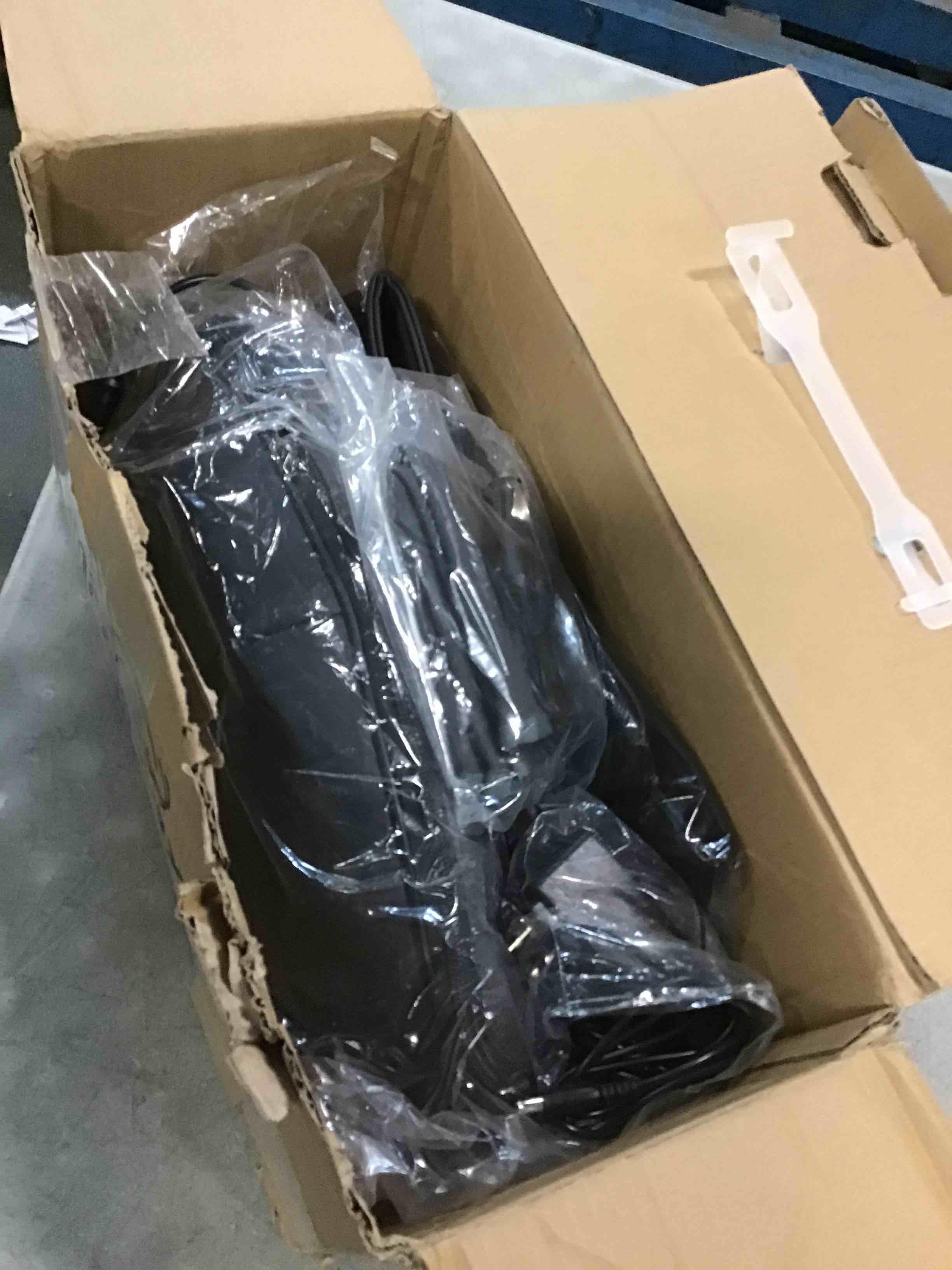 https://s3.amazonaws.com/lotting-images-prod/bidfta/PPE1824215_1734478353685.jpeg