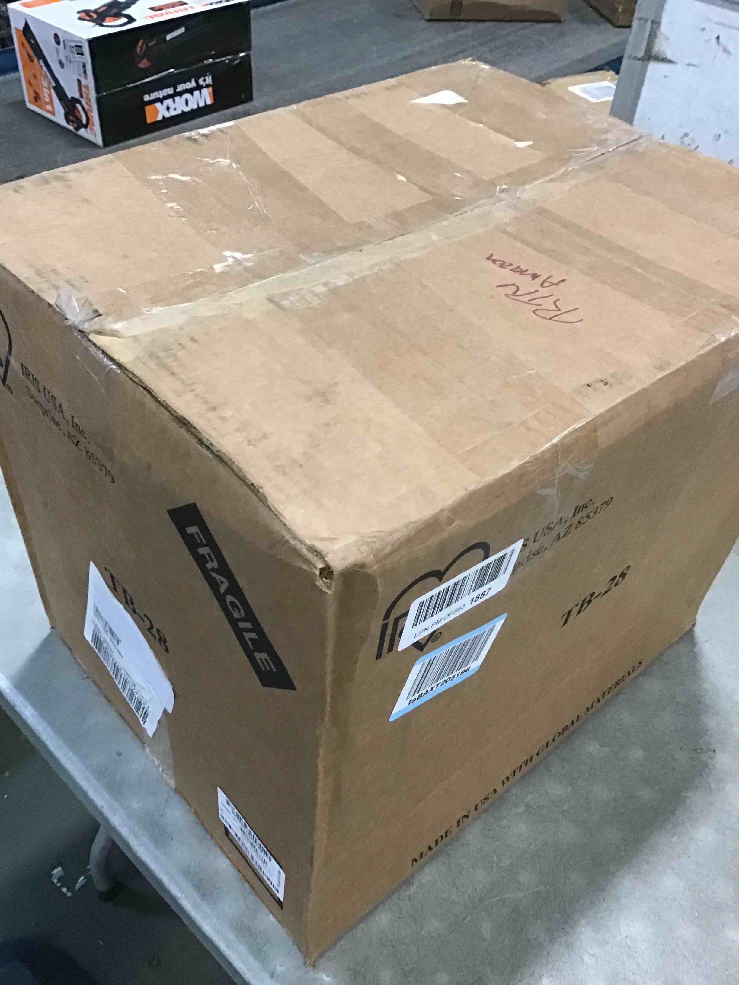 https://s3.amazonaws.com/lotting-images-prod/bidfta/PPE1824467_1734568003047.jpeg
