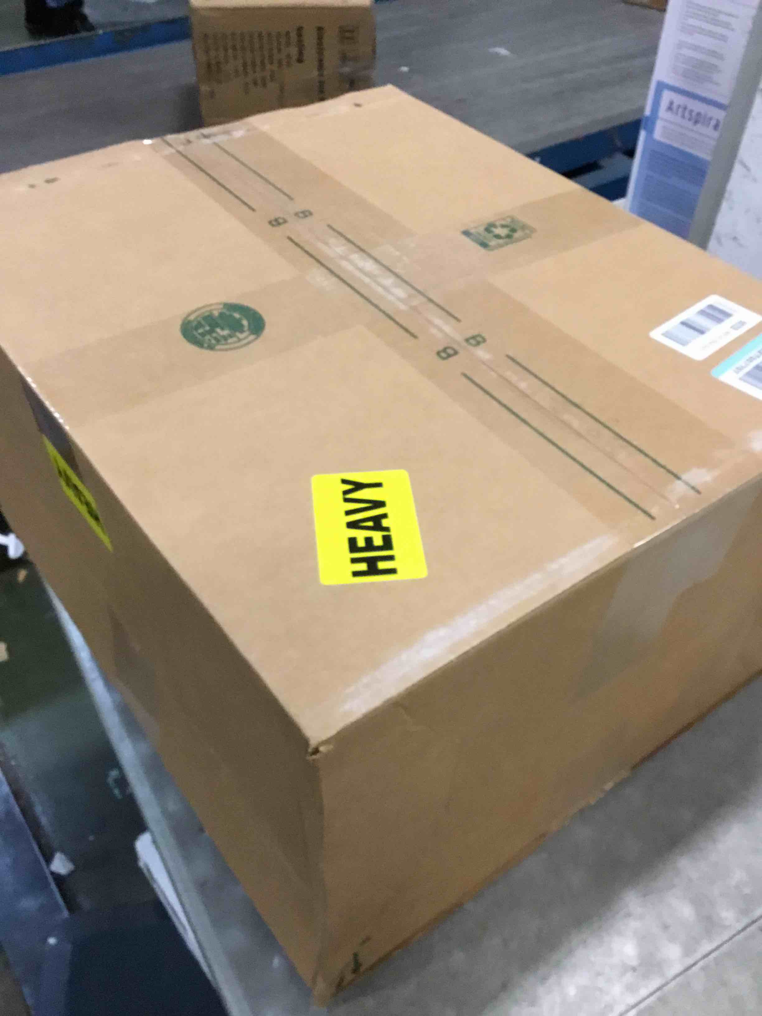 https://s3.amazonaws.com/lotting-images-prod/bidfta/PPE1824613_1734588494739.jpeg