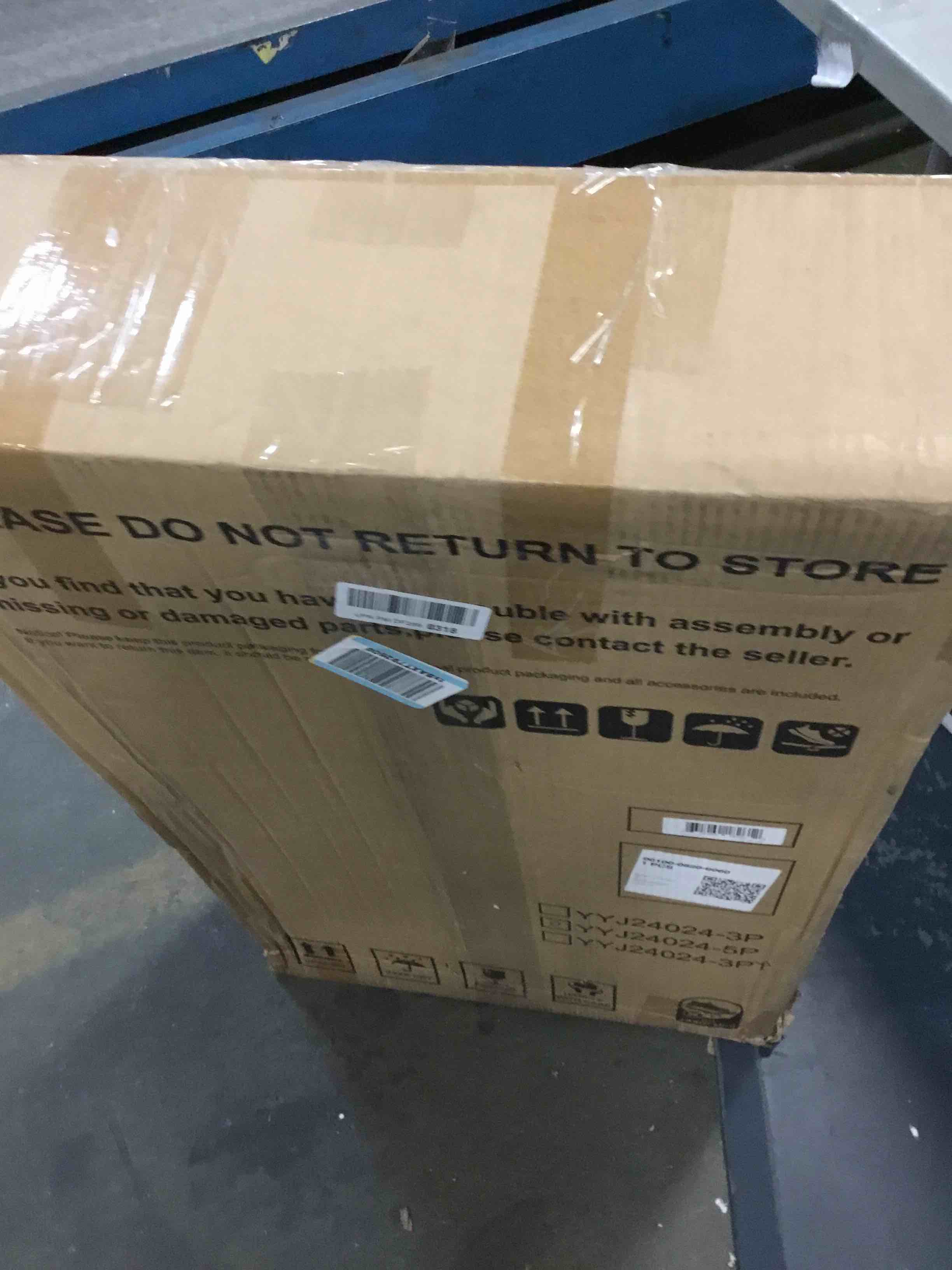 https://s3.amazonaws.com/lotting-images-prod/bidfta/PPE1824614_1734588582546.jpeg