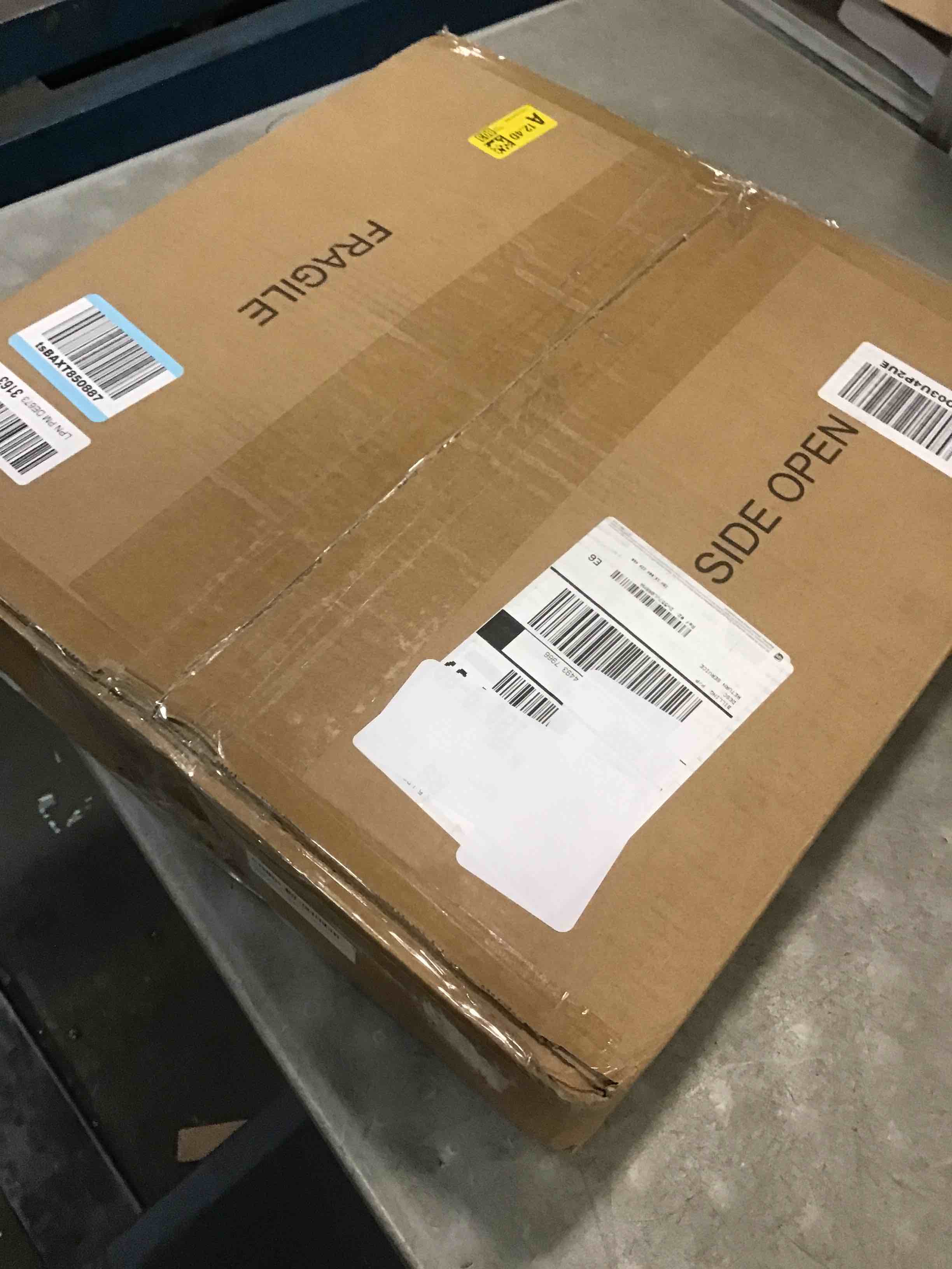 https://s3.amazonaws.com/lotting-images-prod/bidfta/PPE1824673_1734652075161.jpeg