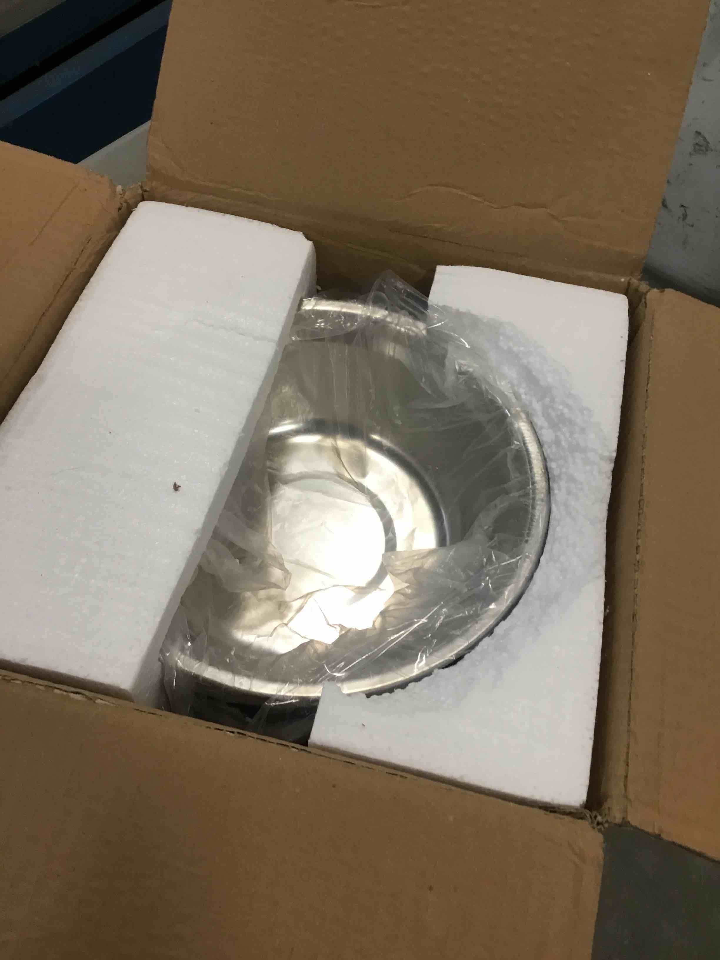 https://s3.amazonaws.com/lotting-images-prod/bidfta/PPE1824772_1734673252558.jpeg