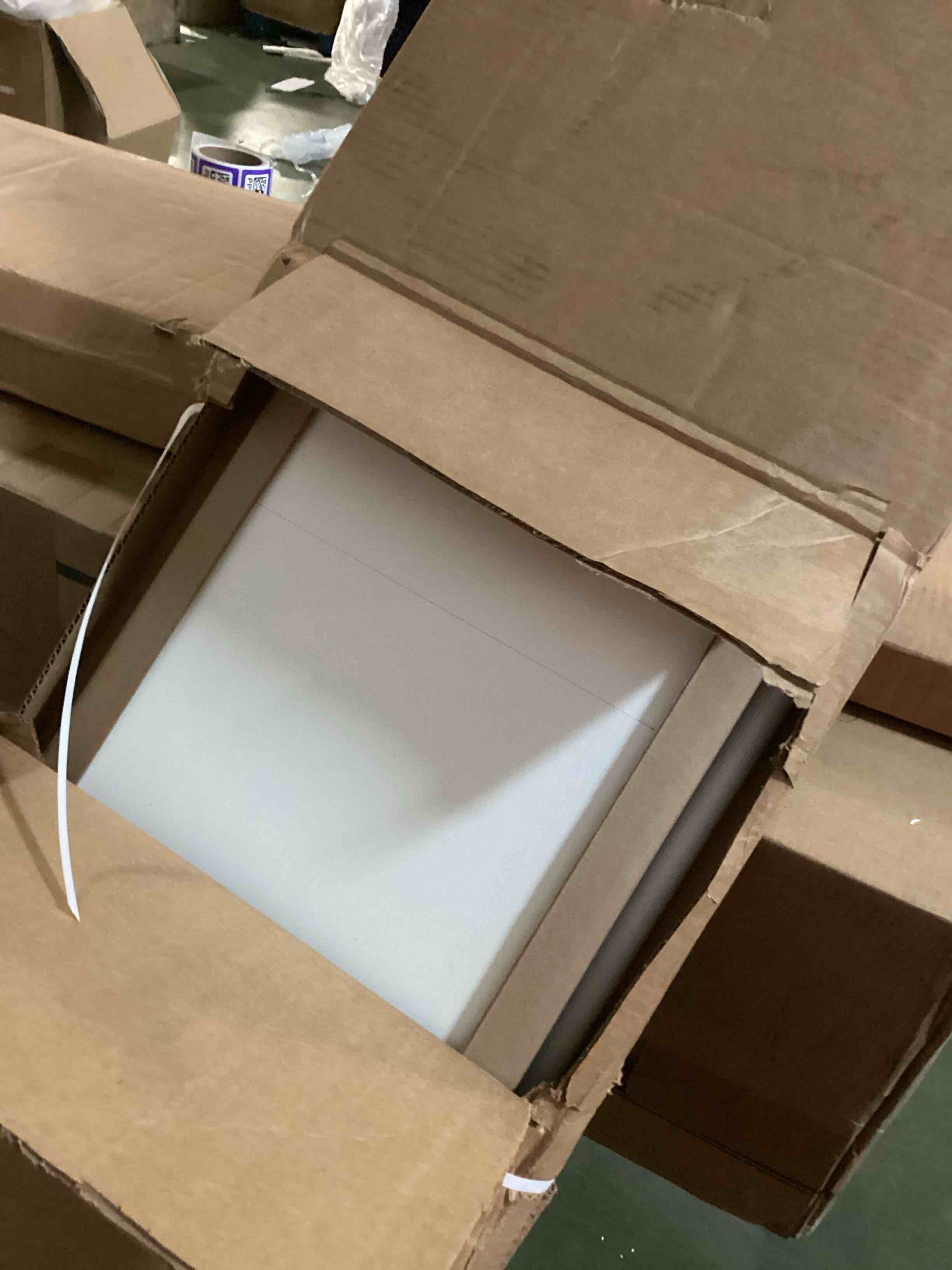 https://s3.amazonaws.com/lotting-images-prod/bidfta/PPE1824841_1734761362811.jpeg