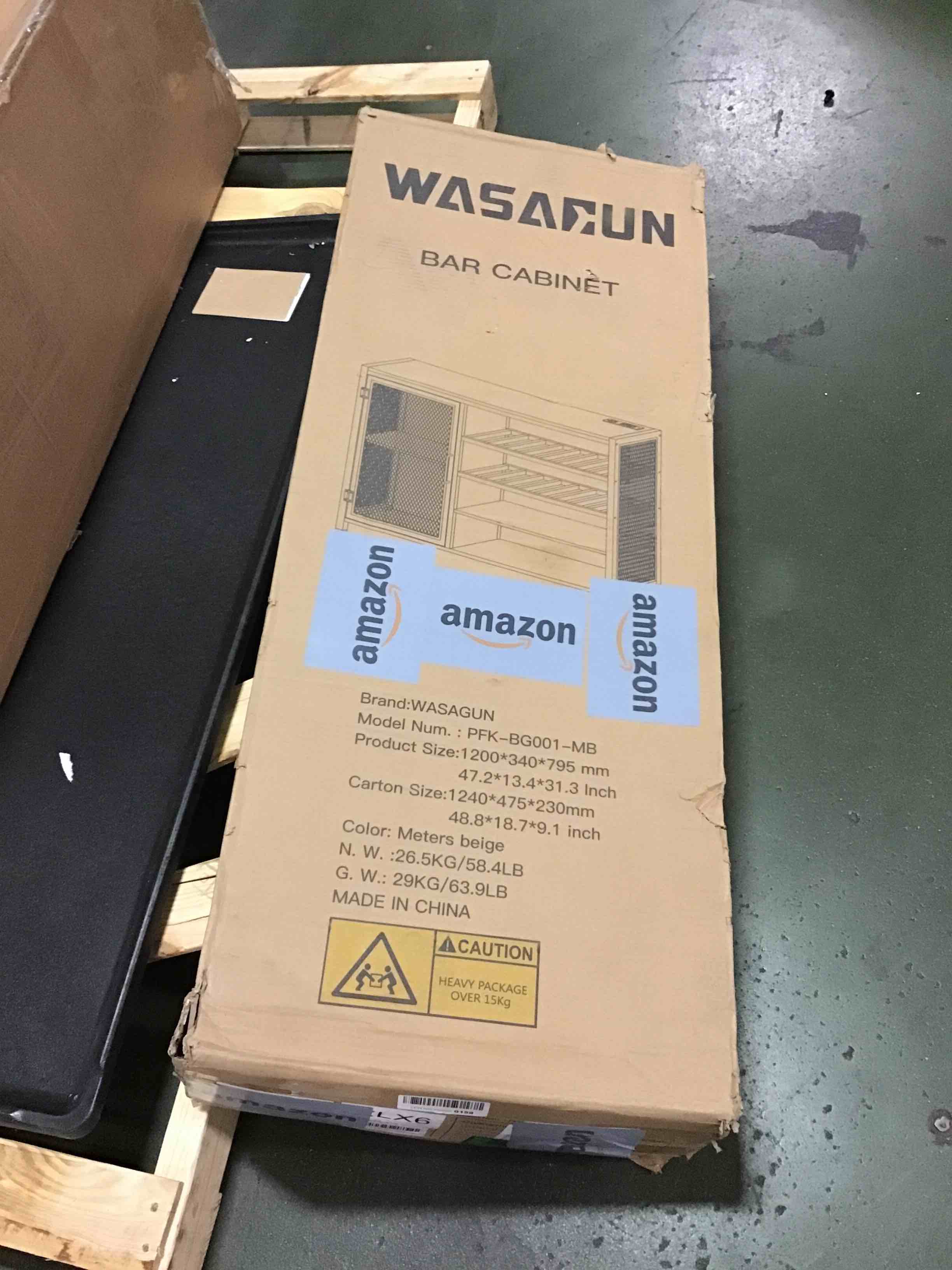 https://s3.amazonaws.com/lotting-images-prod/bidfta/PPE1824853_1734996224176.jpeg