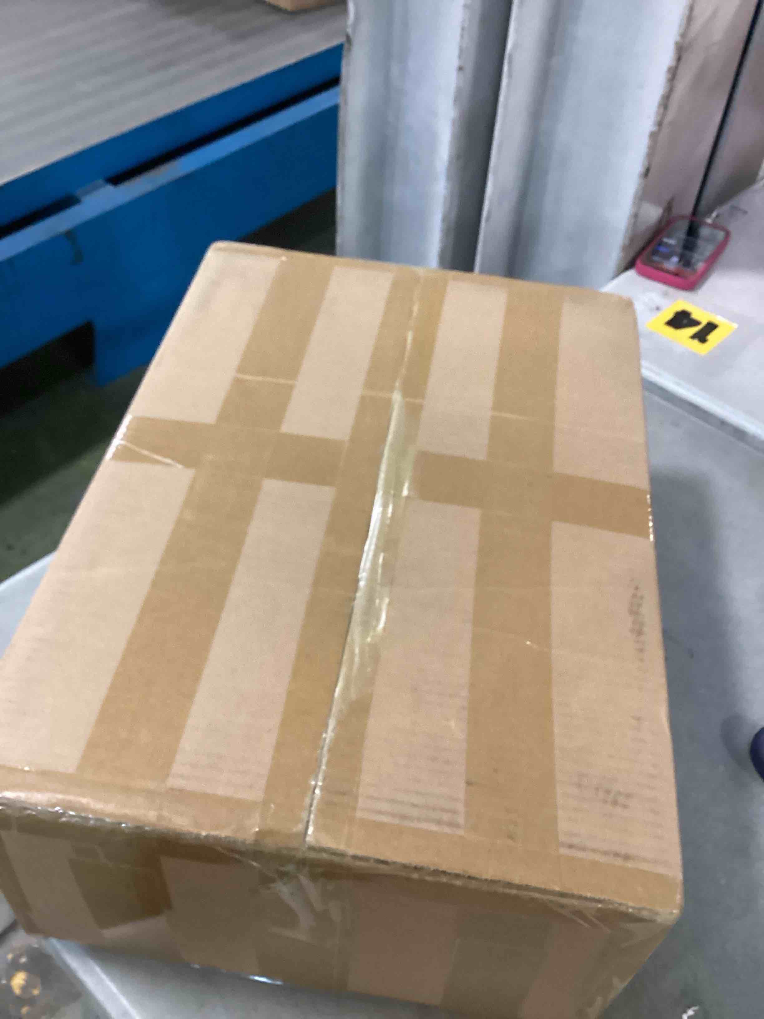 https://s3.amazonaws.com/lotting-images-prod/bidfta/PPE1828164_1732905992041.jpeg