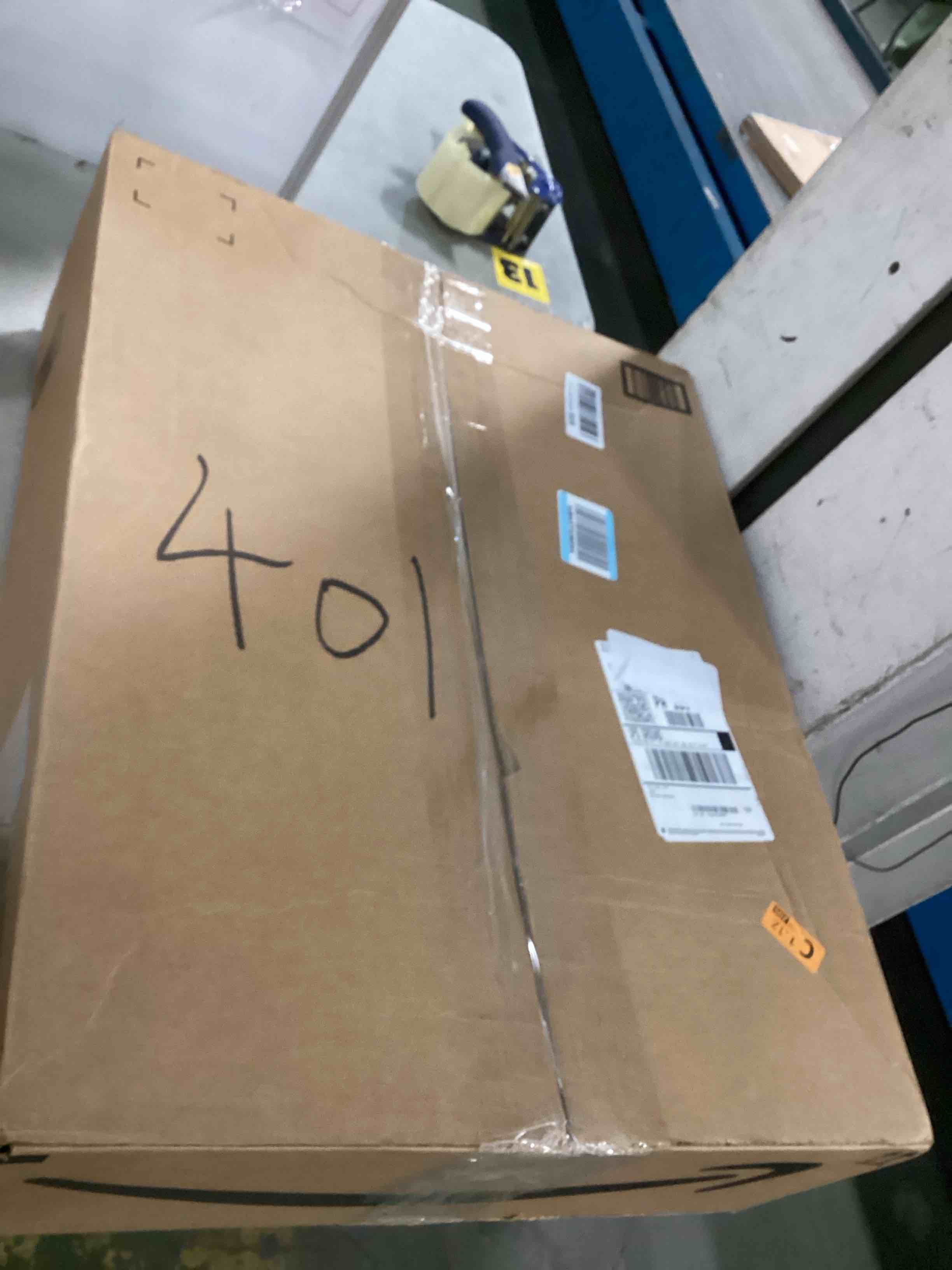 https://s3.amazonaws.com/lotting-images-prod/bidfta/PPE1828247_1733142799283.jpeg