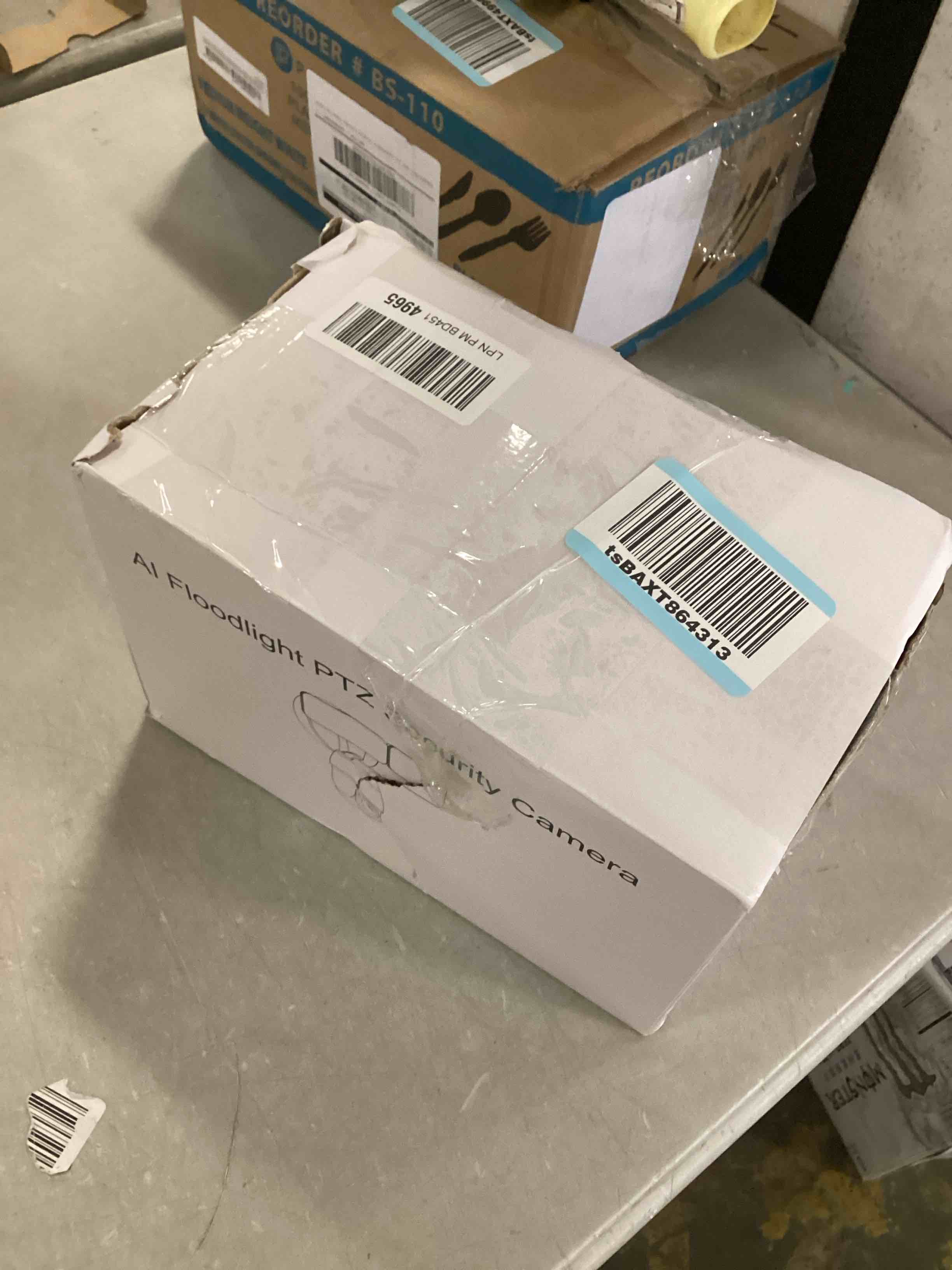 https://s3.amazonaws.com/lotting-images-prod/bidfta/PPE1828427_1733159310412.jpeg