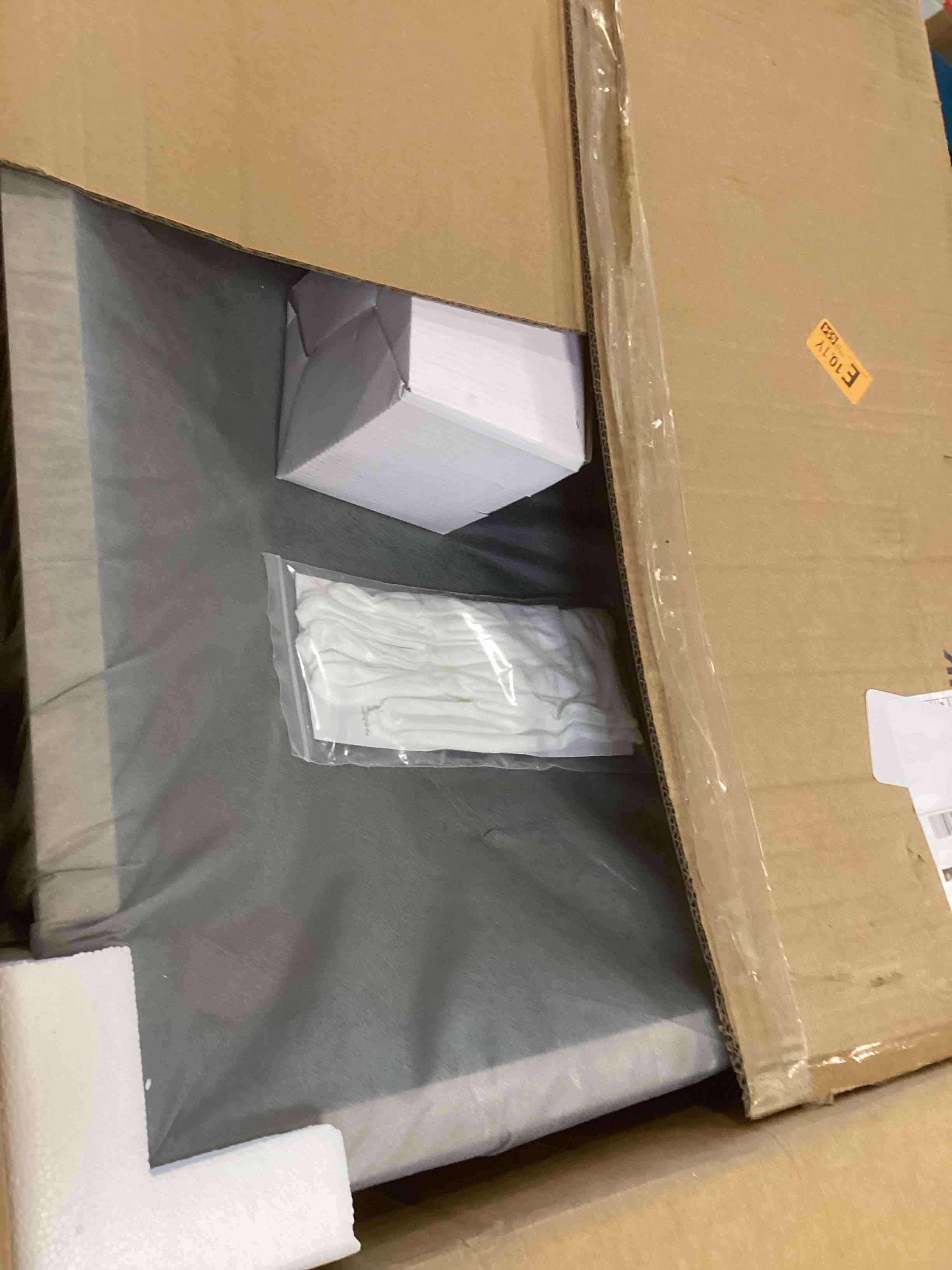 https://s3.amazonaws.com/lotting-images-prod/bidfta/PPE1829233_1733420039670.jpeg
