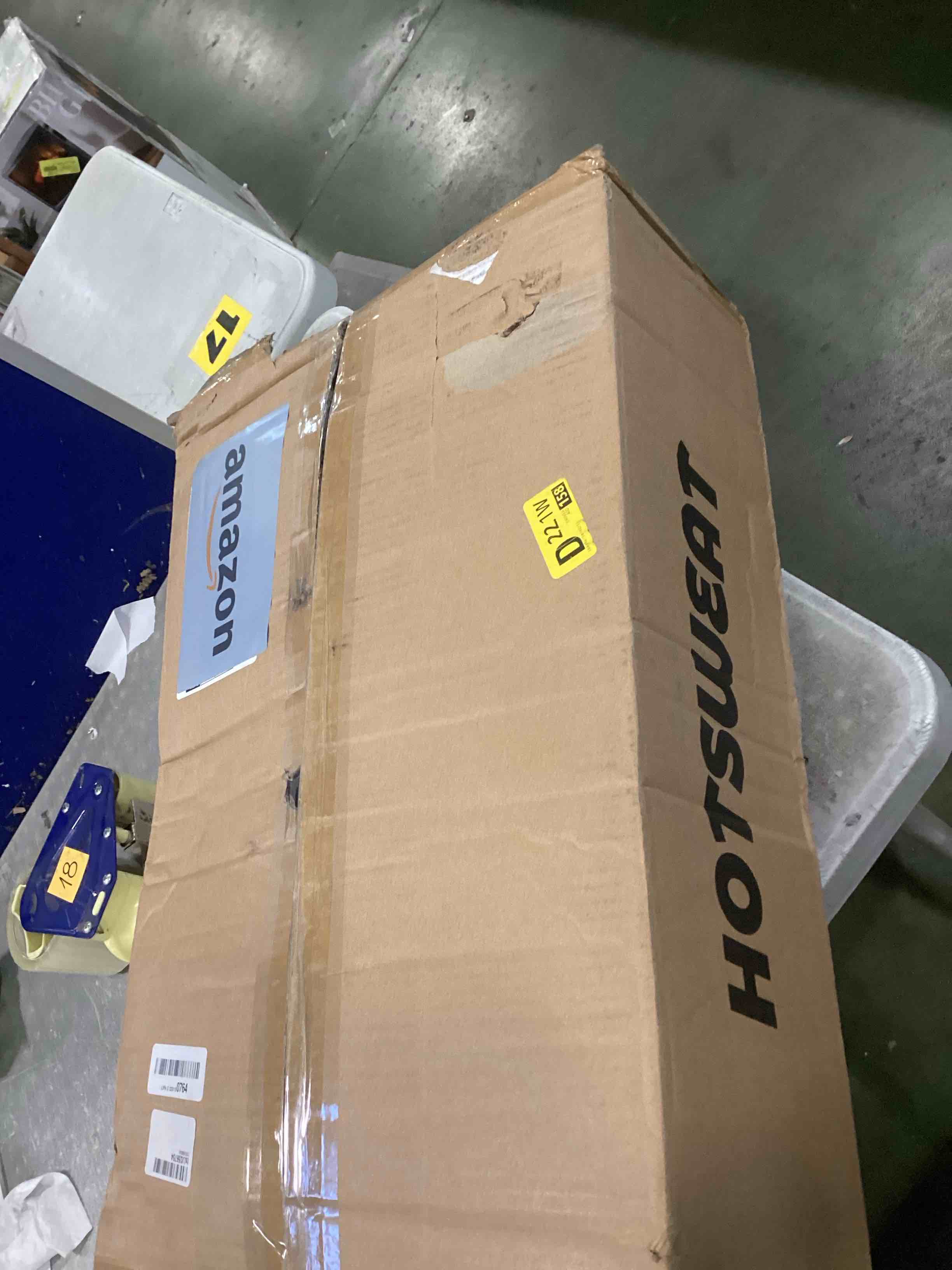 https://s3.amazonaws.com/lotting-images-prod/bidfta/PPE1829320_1733491570231.jpeg
