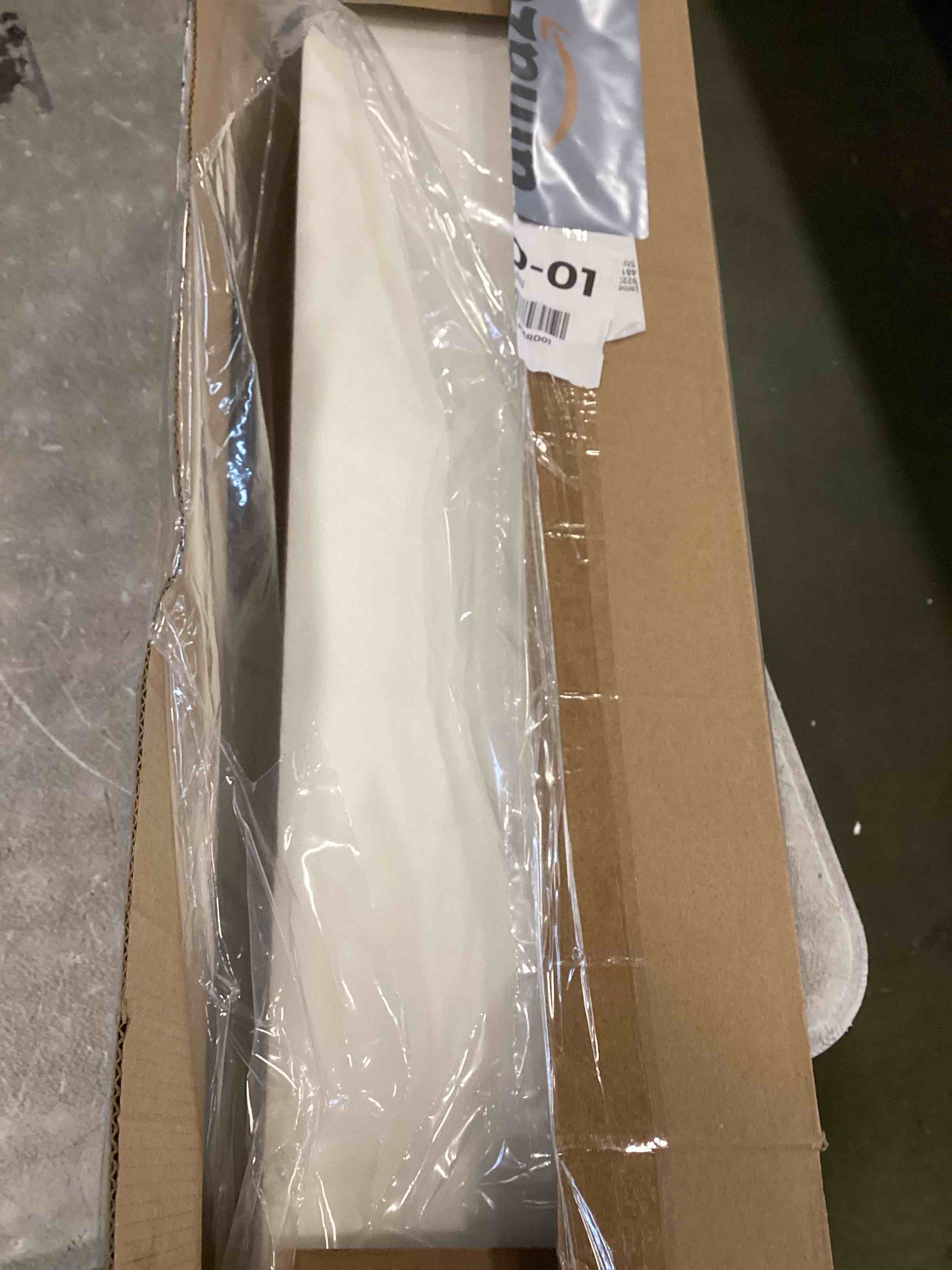 https://s3.amazonaws.com/lotting-images-prod/bidfta/PPE1829351_1733493461435.jpeg