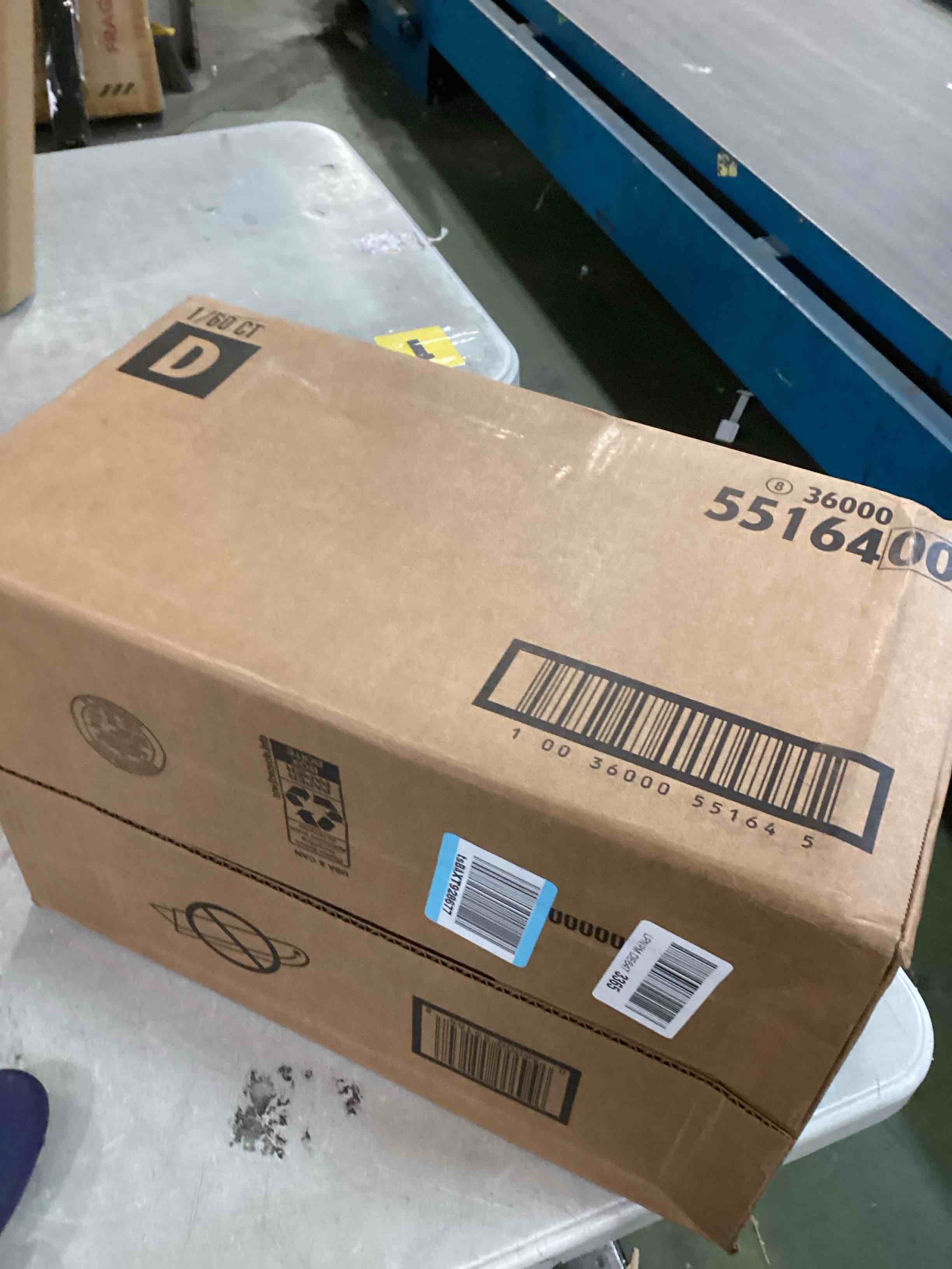 https://s3.amazonaws.com/lotting-images-prod/bidfta/PPE1829991_1733846915525.jpeg