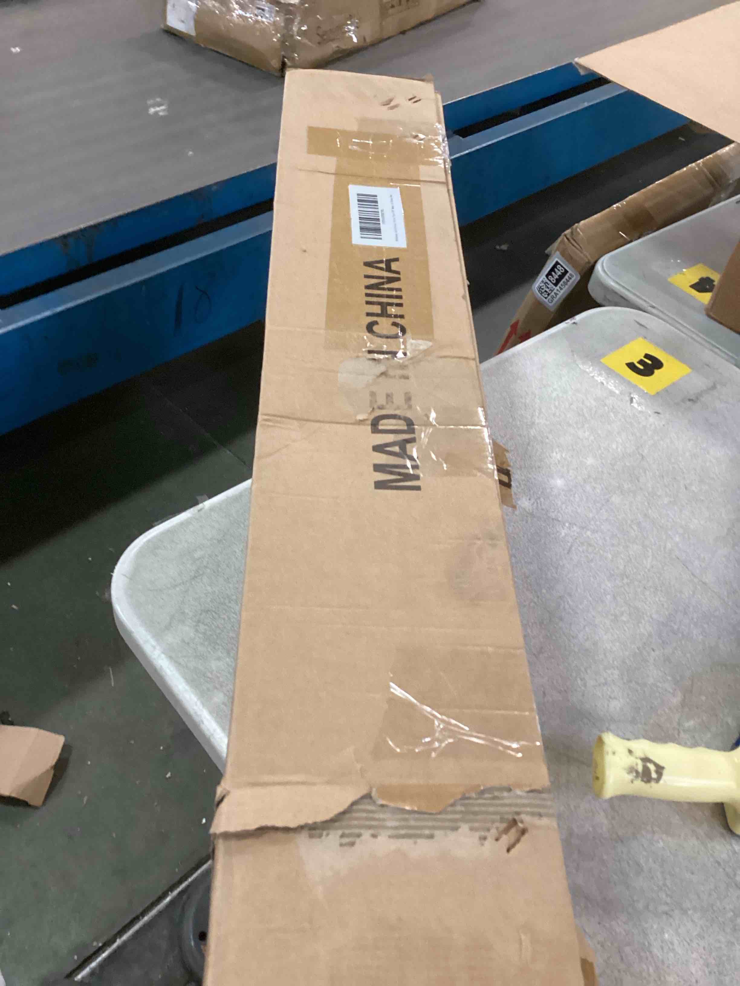 https://s3.amazonaws.com/lotting-images-prod/bidfta/PPE1830247_1733934480575.jpeg