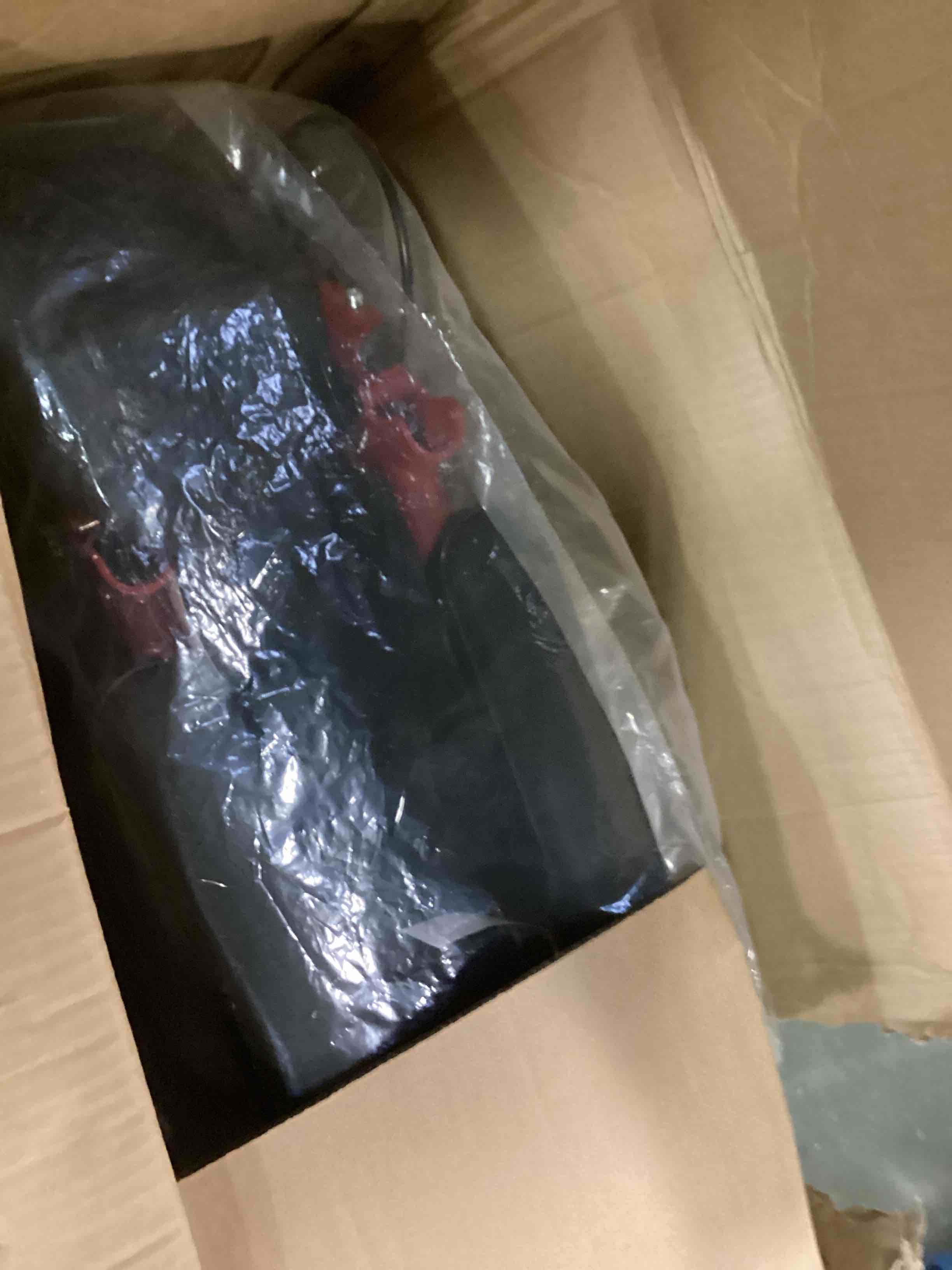 https://s3.amazonaws.com/lotting-images-prod/bidfta/PPE1830371_1733950880779.jpeg