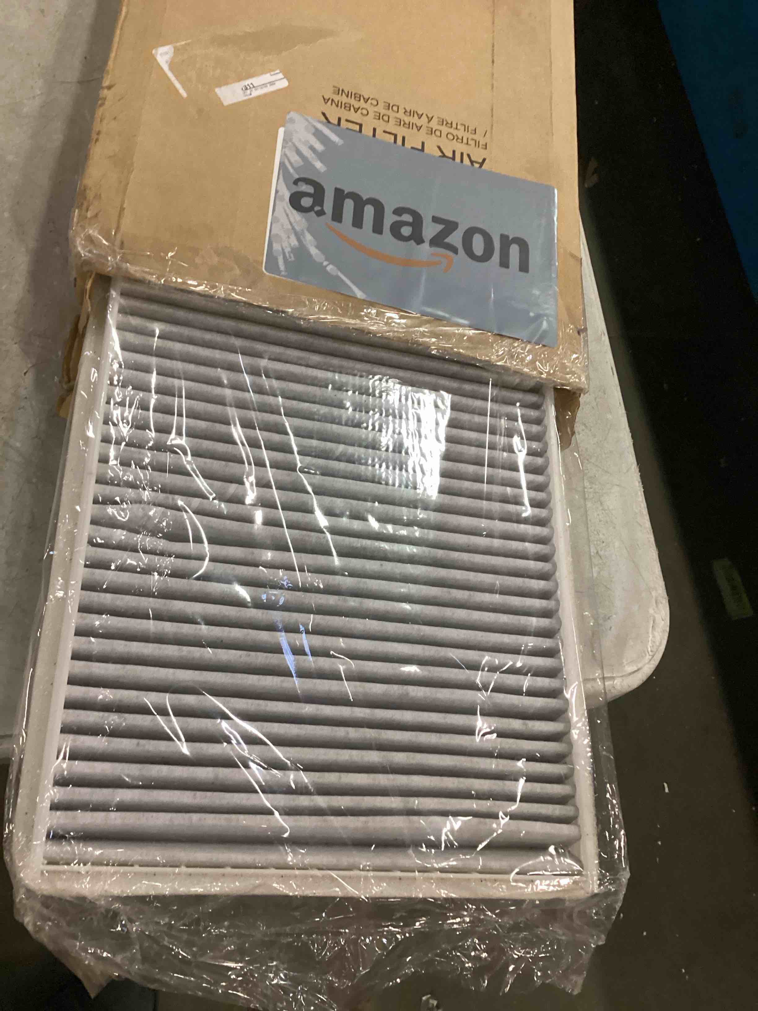 https://s3.amazonaws.com/lotting-images-prod/bidfta/PPE1830625_1734037481197.jpeg