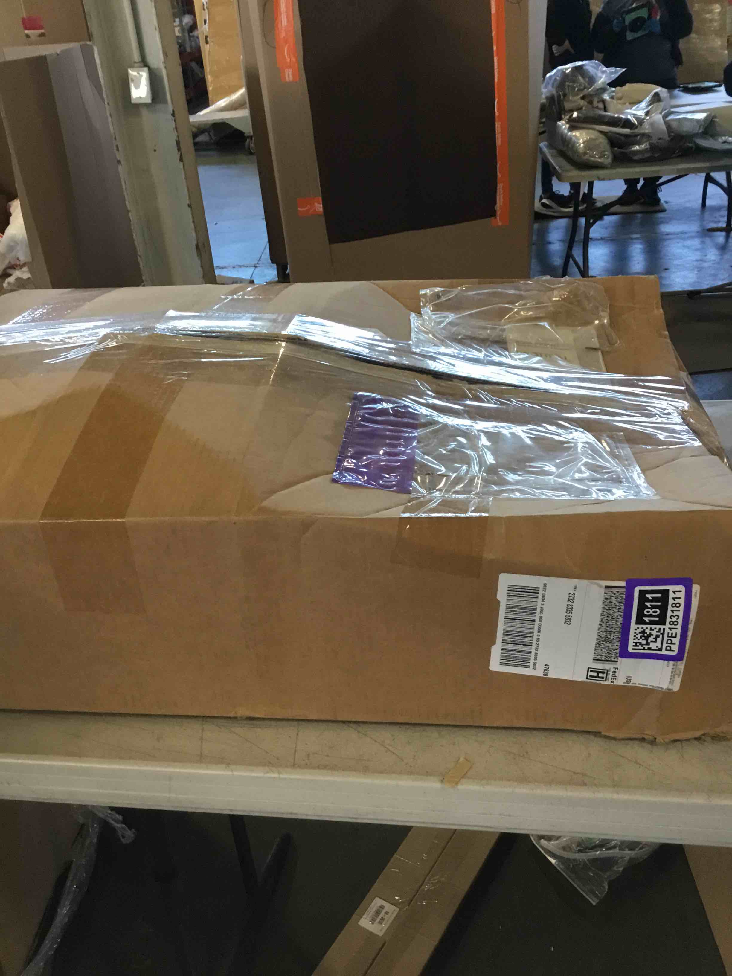 https://s3.amazonaws.com/lotting-images-prod/bidfta/PPE1831811_1732653858940.jpeg