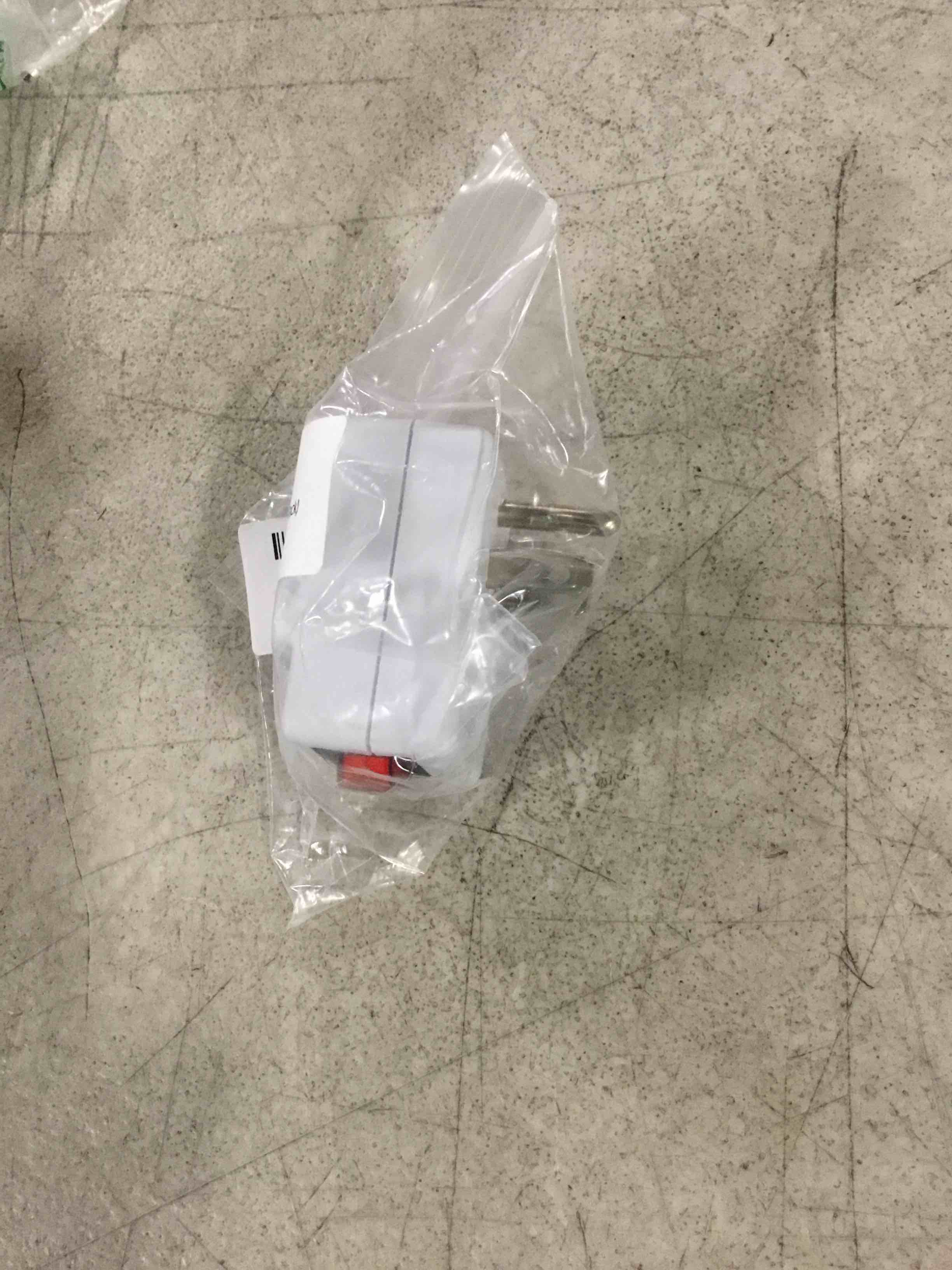 https://s3.amazonaws.com/lotting-images-prod/bidfta/PPE1831814_1732709454769.jpeg