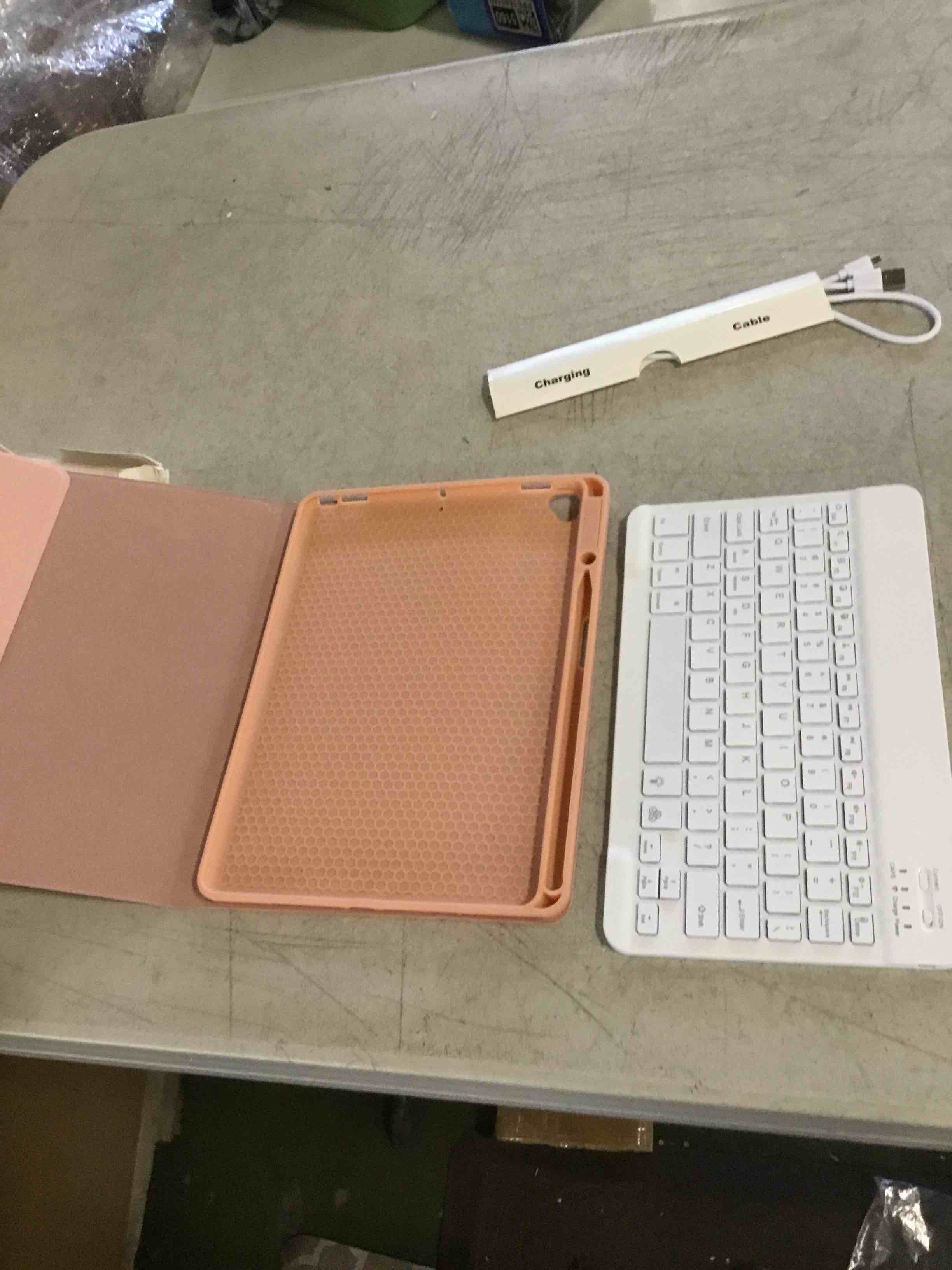 wireless keyboard case pink 