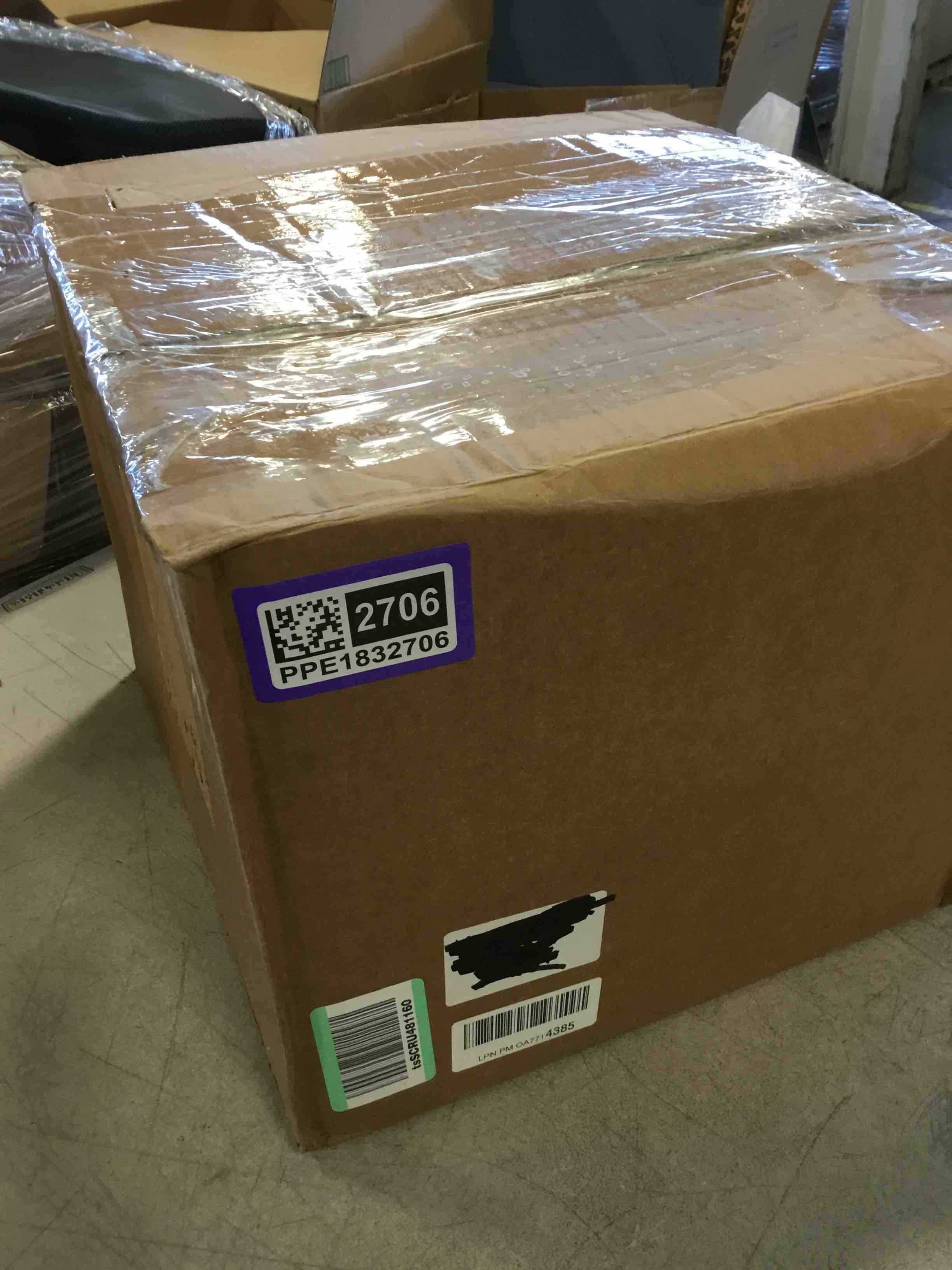 https://s3.amazonaws.com/lotting-images-prod/bidfta/PPE1832706_1733496903921.jpeg