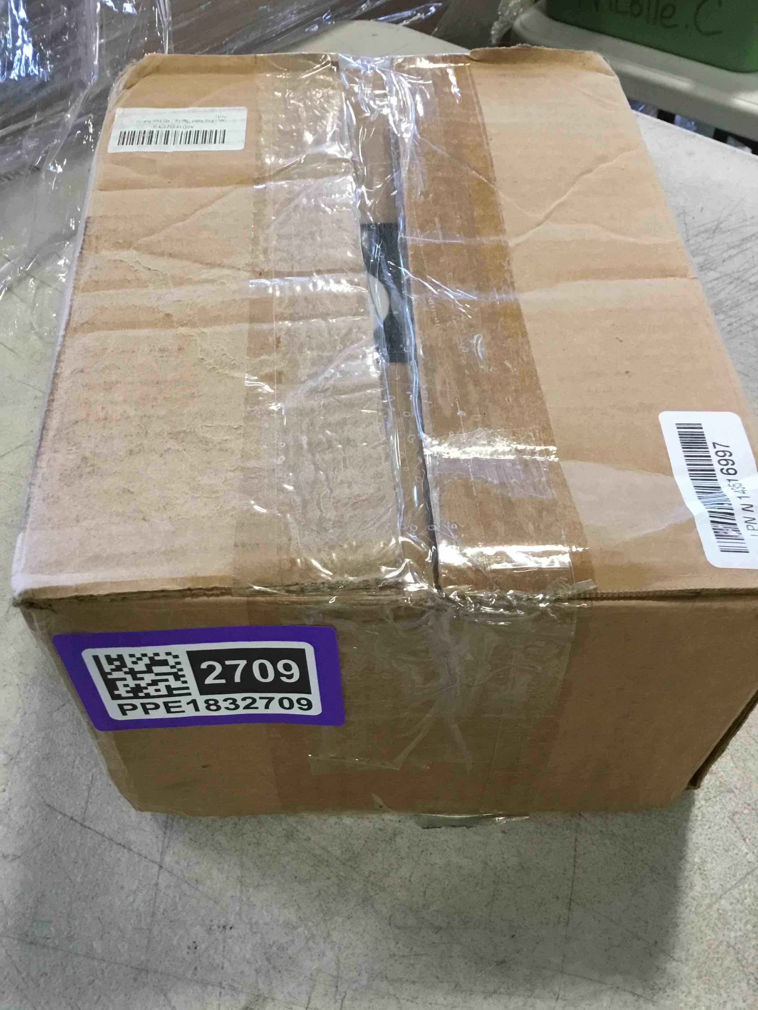 https://s3.amazonaws.com/lotting-images-prod/bidfta/PPE1832709_1733499627928.jpeg