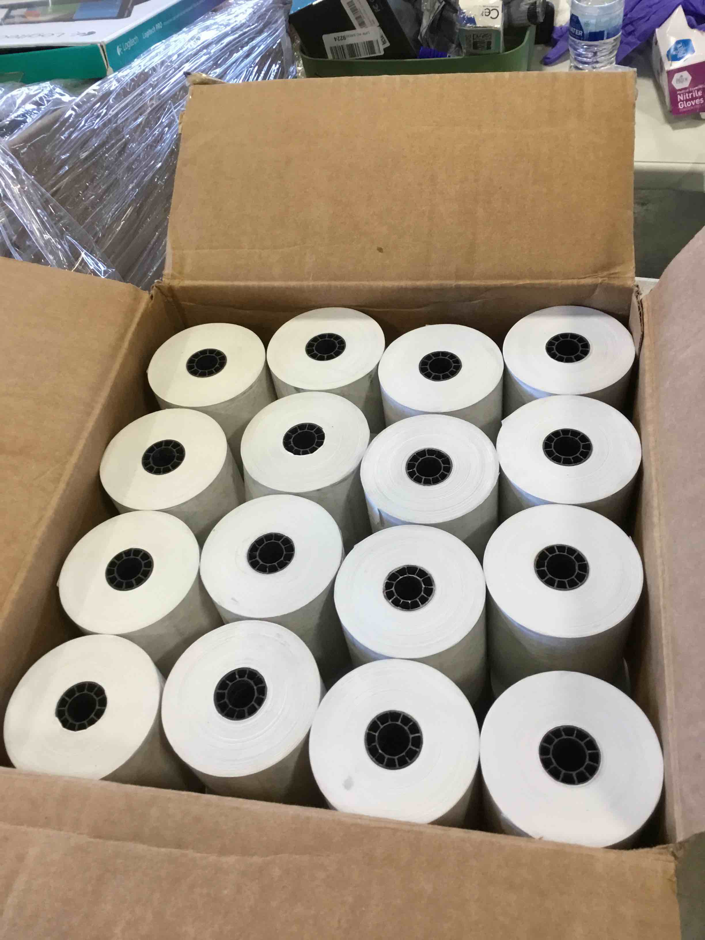 https://s3.amazonaws.com/lotting-images-prod/bidfta/PPE1832710_1733499756943.jpeg