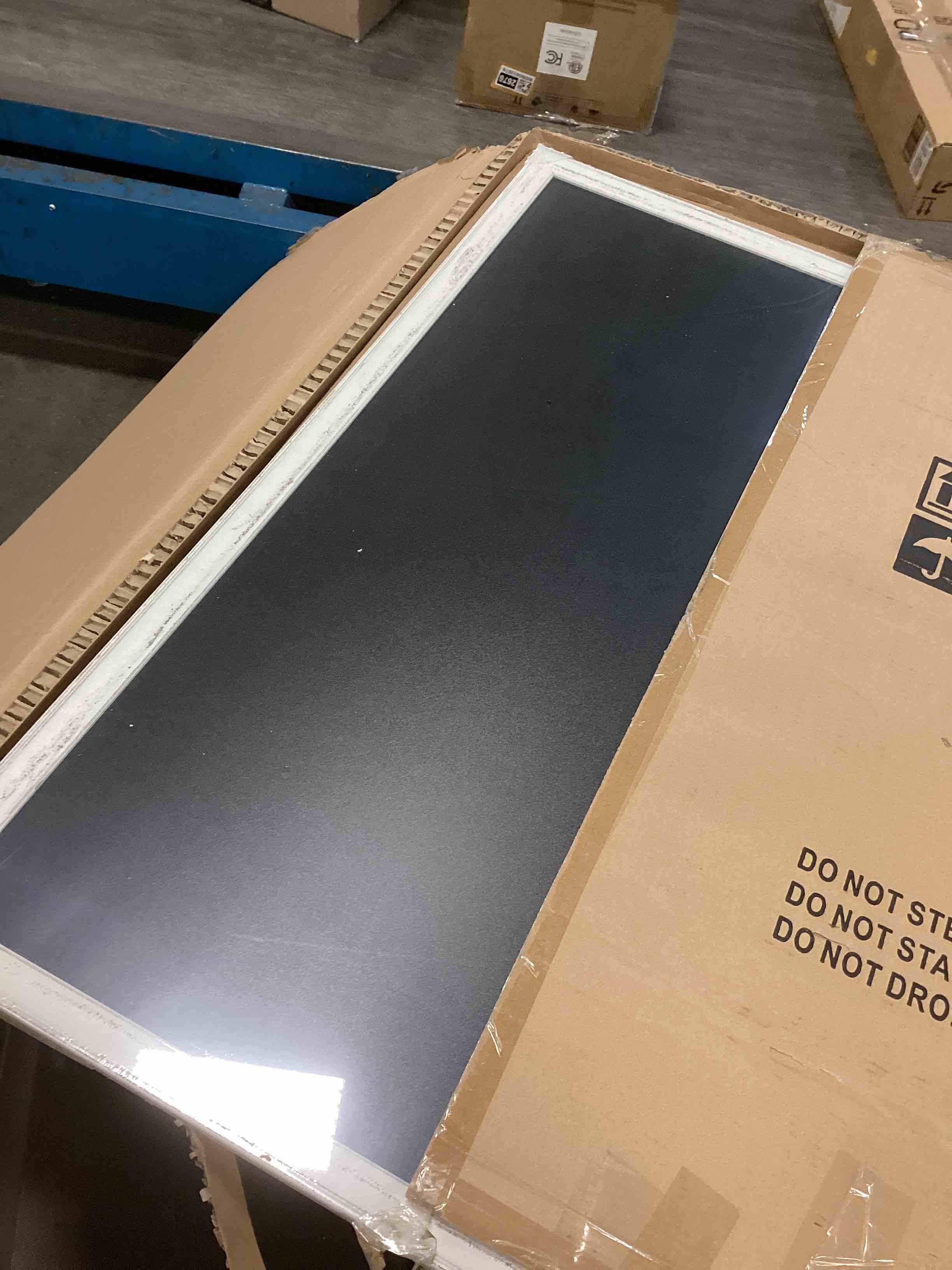 https://s3.amazonaws.com/lotting-images-prod/bidfta/PPE1834060_1732377243201.jpeg