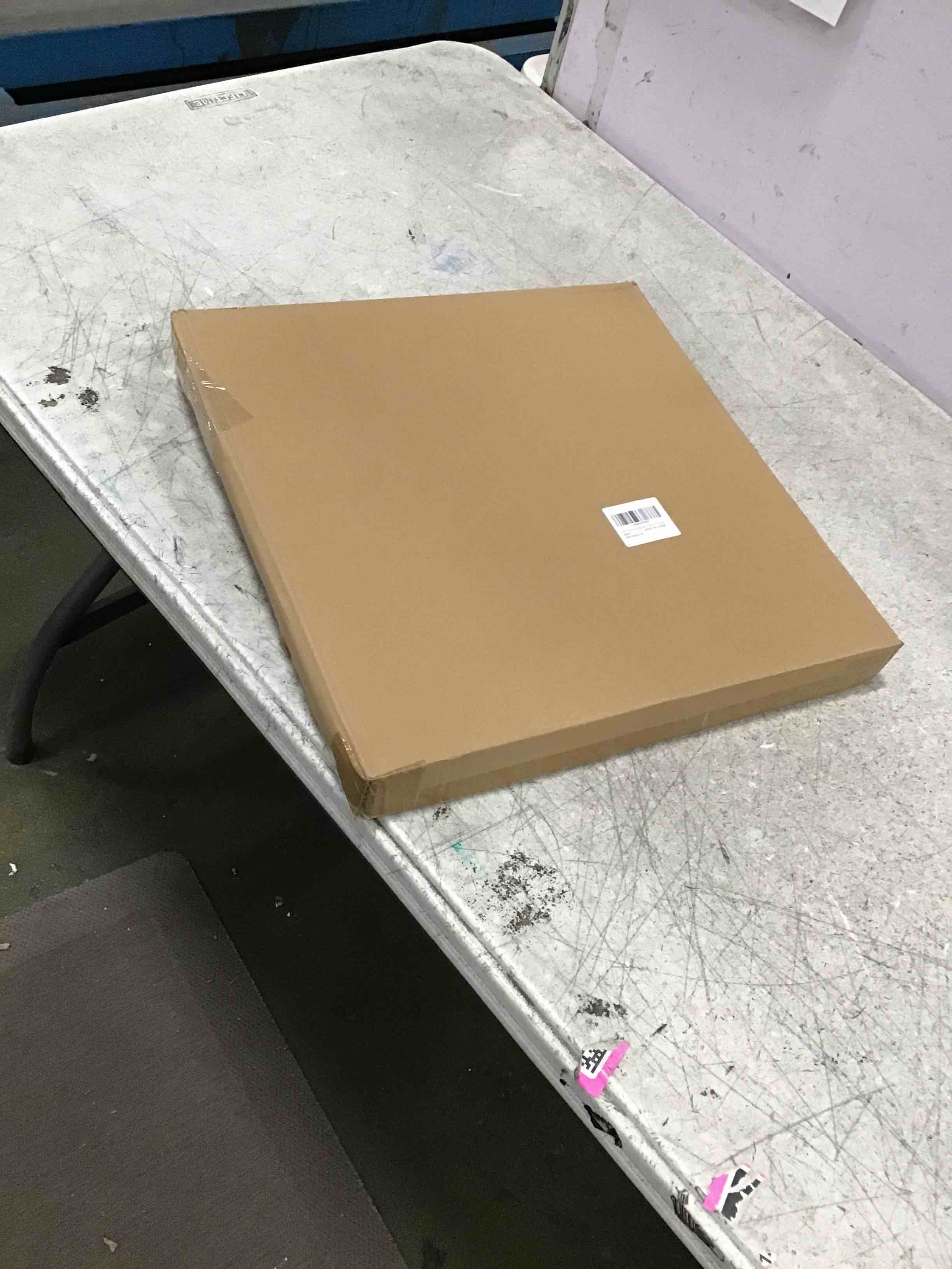 https://s3.amazonaws.com/lotting-images-prod/bidfta/PPE1834151_1732716393434.jpeg